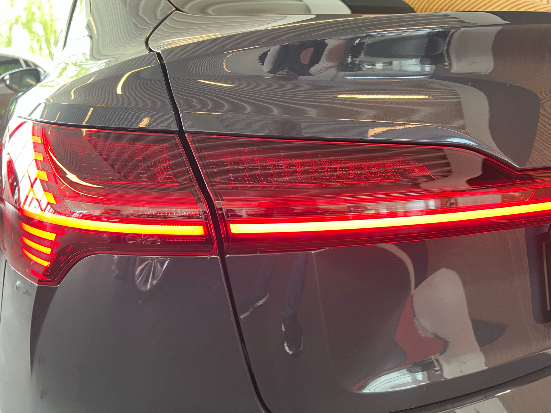 Billede af Audi Q8 Sportback 50 E-tron Prestige Quattro 340HK 5d Aut.