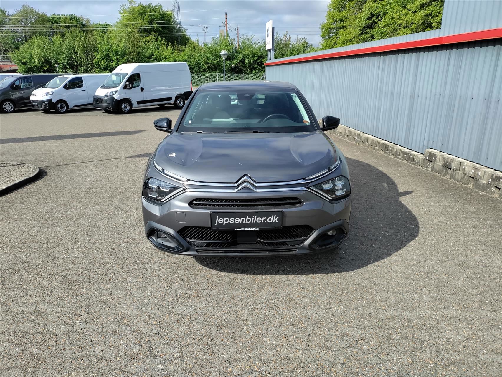 Billede af Citroën C4 1,2 PureTech Concorde EAT8 130HK 5d 8g Aut.