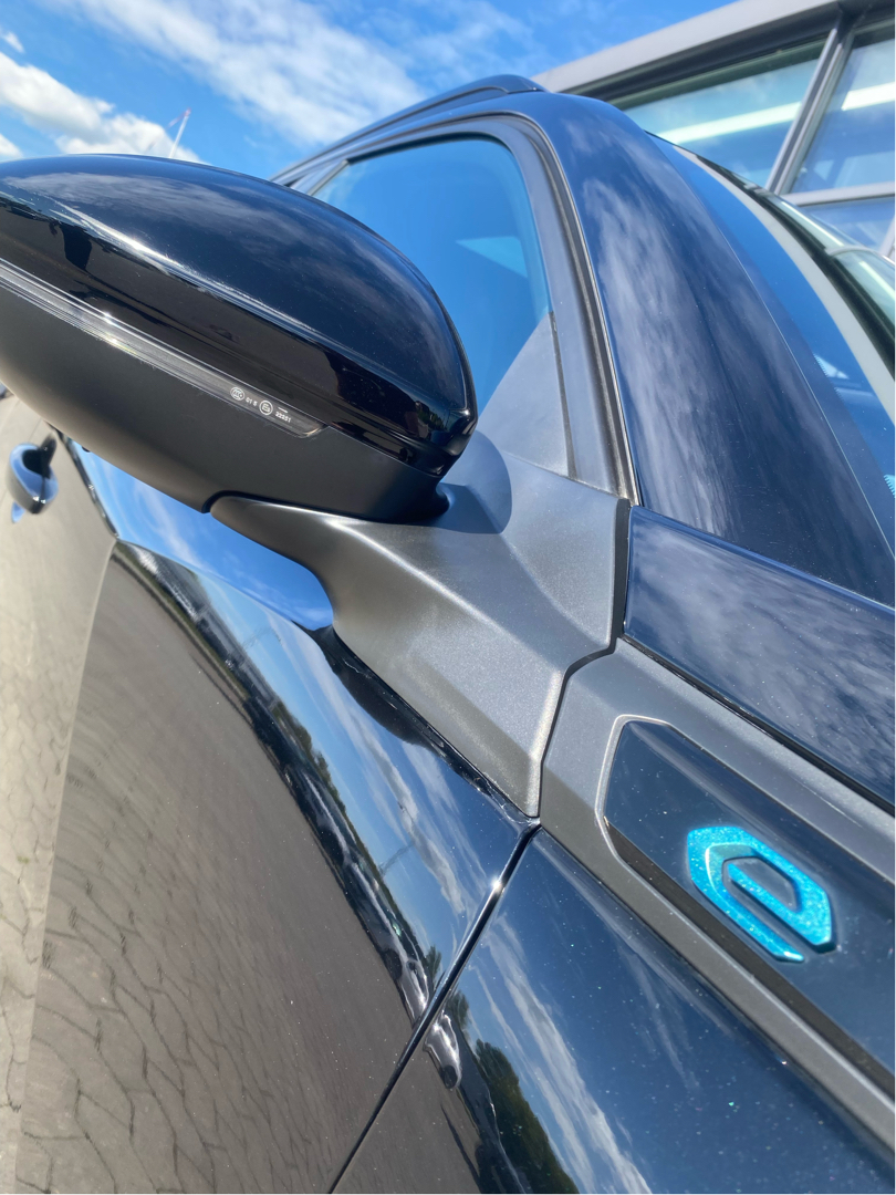 Billede af Peugeot e-2008 EL GT Sky 136HK 5d Aut.