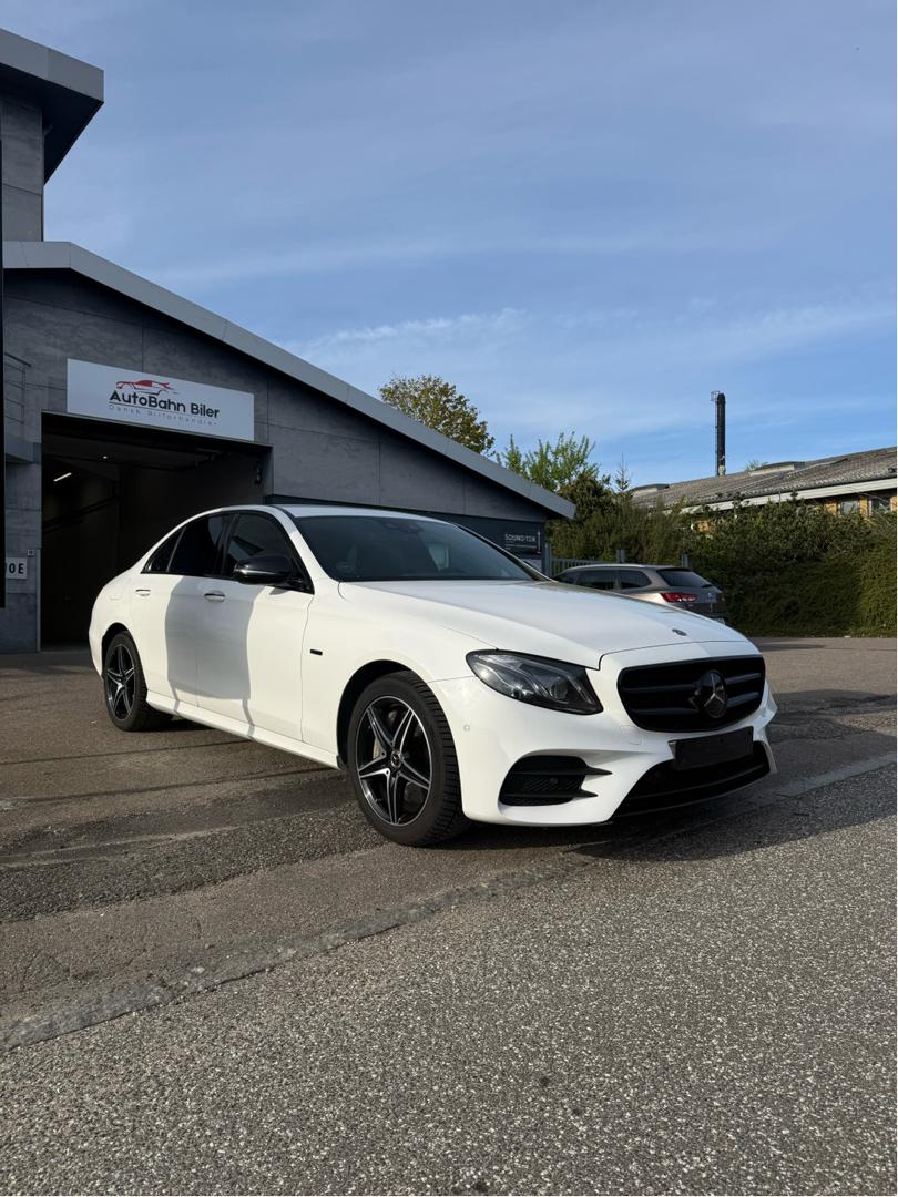 Billede af Mercedes-Benz E300 de 2,0 Plugin-hybrid AMG Line 9G-Tronic 306HK 9g Aut.