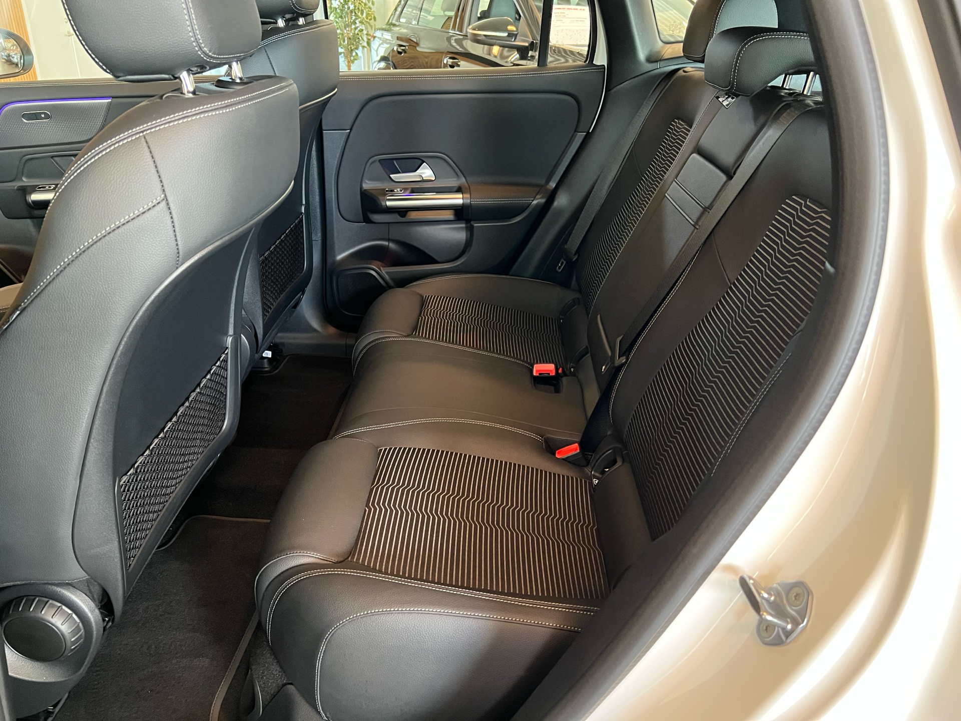 Billede af Mercedes-Benz EQA 250 EL Progressive 190HK 5d Aut.