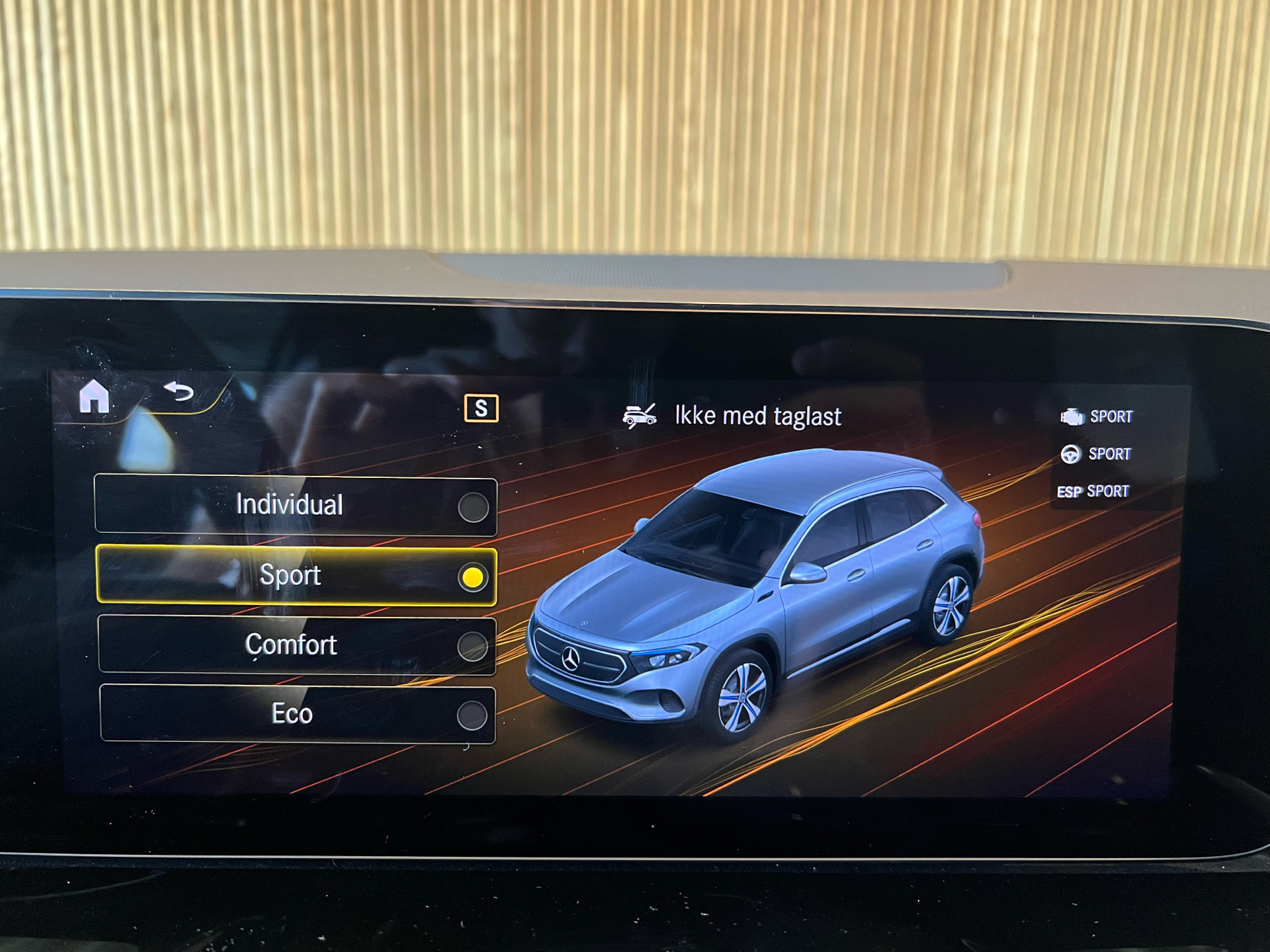 Billede af Mercedes-Benz EQA 250 EL AMG Premium 190HK 5d Aut.