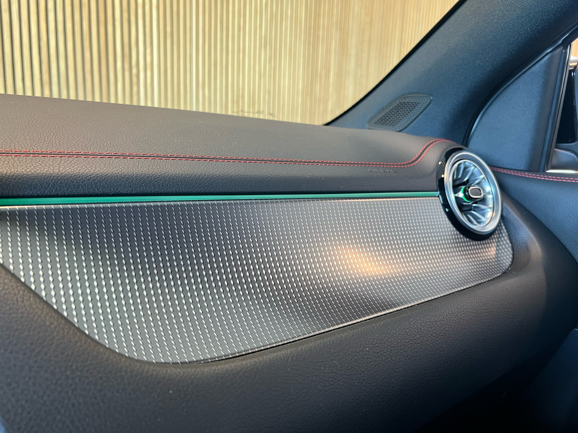 Billede af Mercedes-Benz EQA 250 EL AMG Premium 190HK 5d Aut.