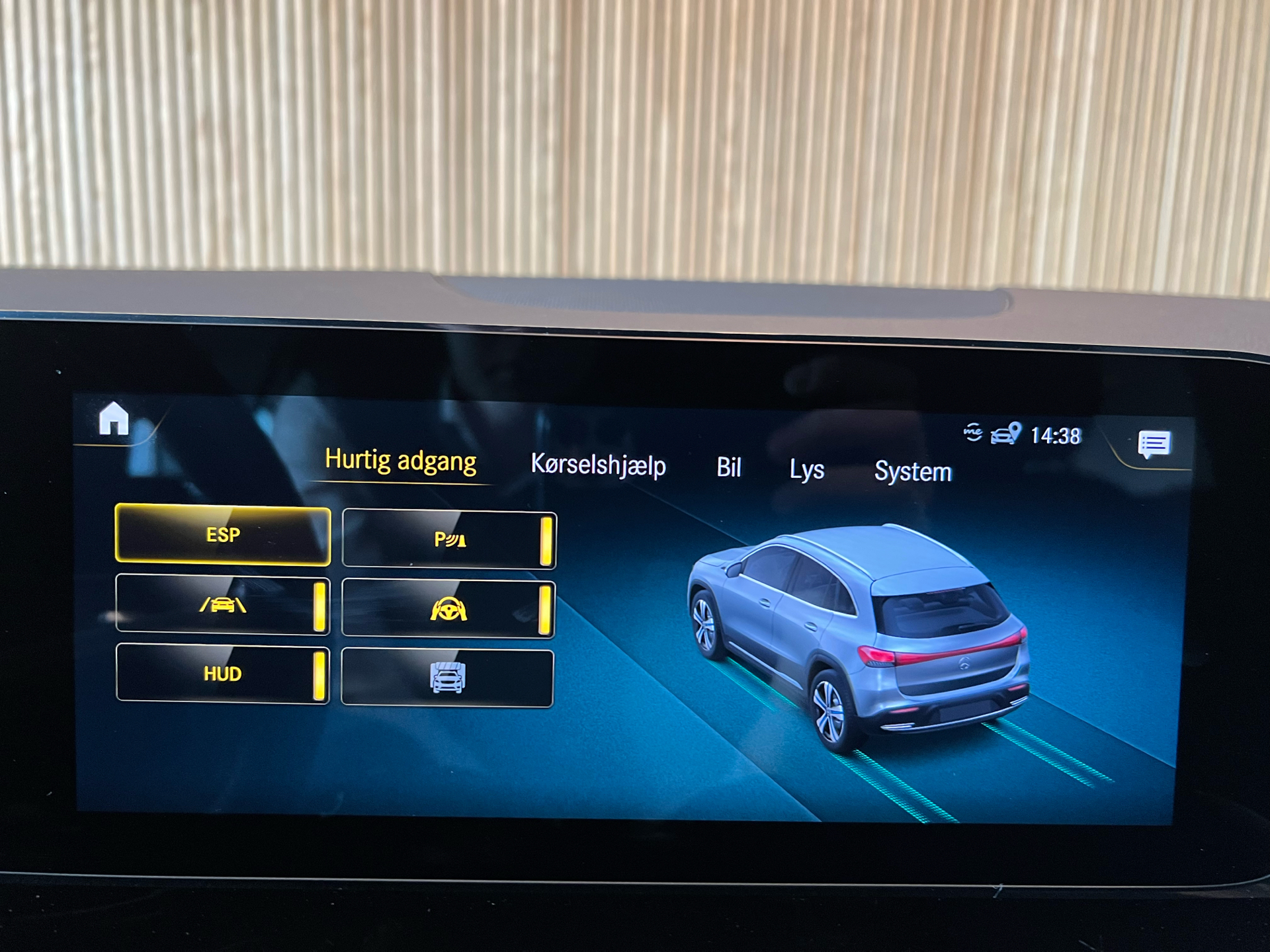 Billede af Mercedes-Benz EQA 250 EL AMG Premium 190HK 5d Aut.