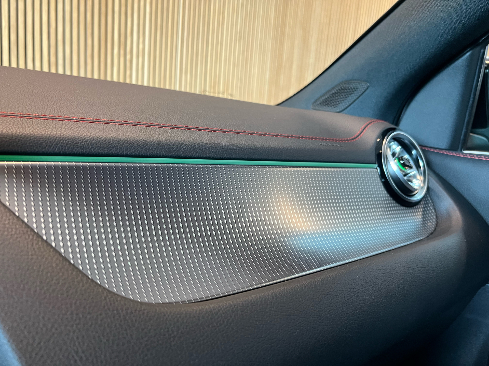 Billede af Mercedes-Benz EQA 250 EL AMG Premium 190HK 5d Aut.
