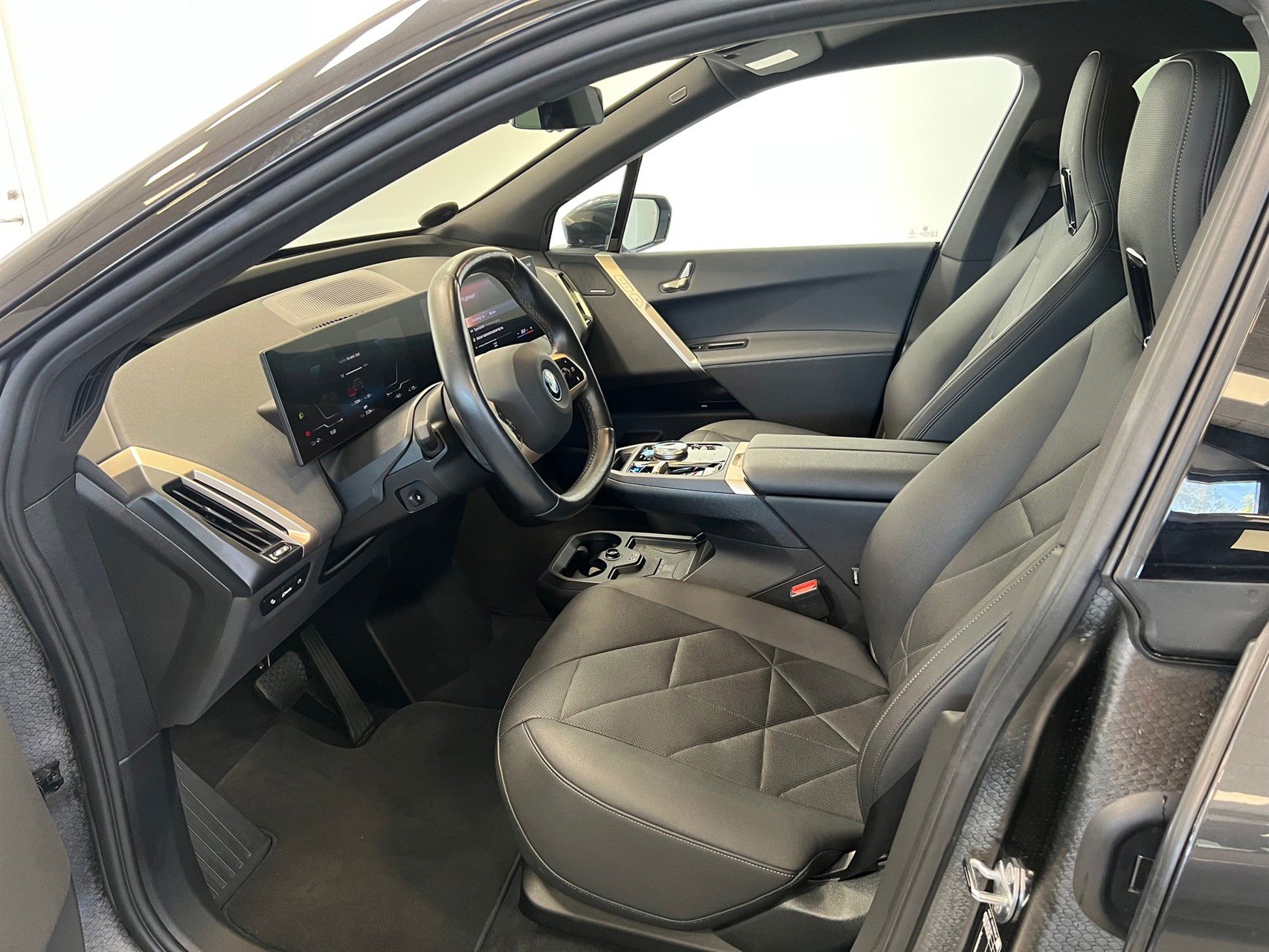 Billede af BMW iX 40 EL Sport XDrive 326HK 5d Aut. 