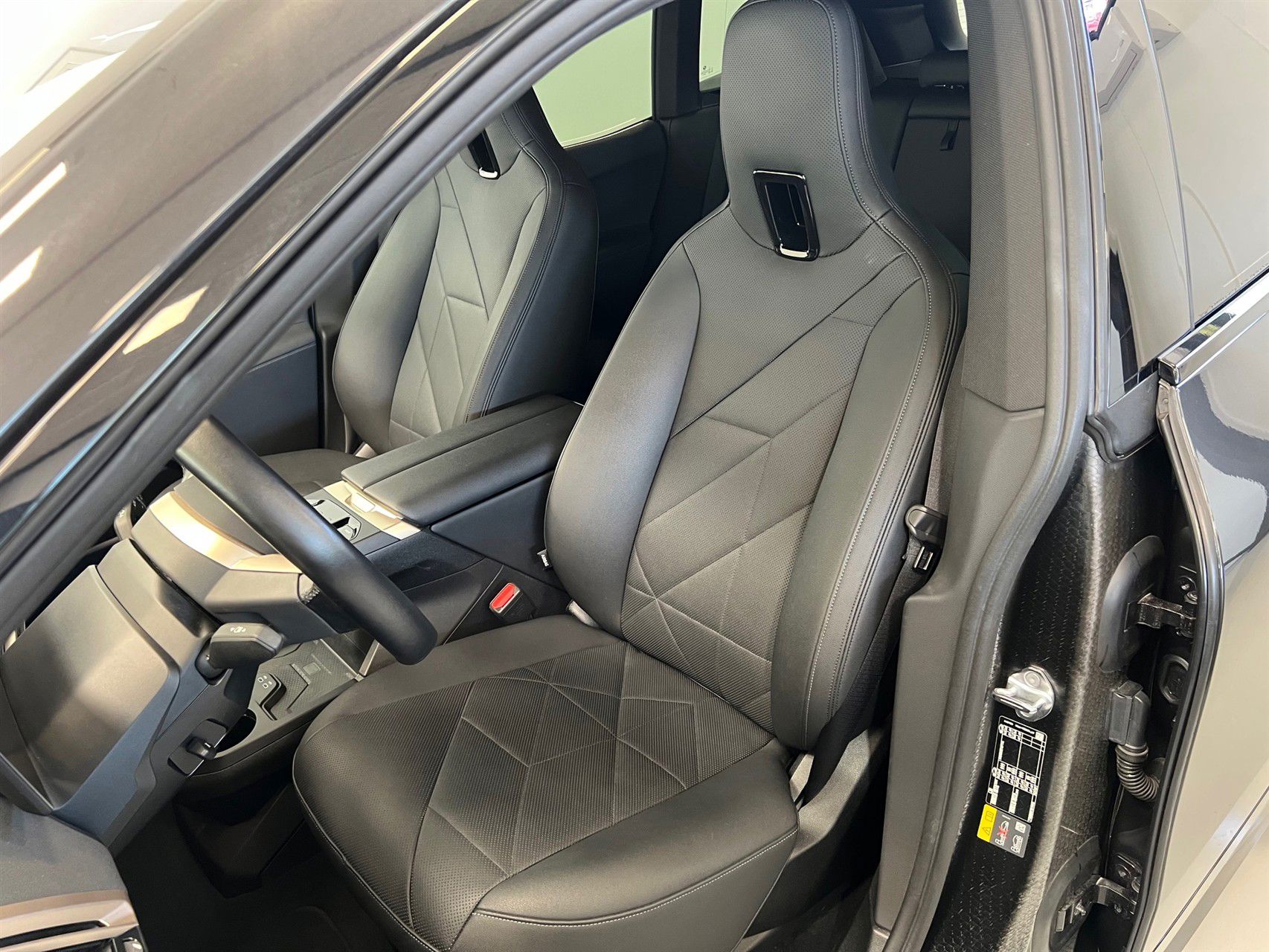 Billede af BMW iX 40 EL Sport XDrive 326HK 5d Aut. 