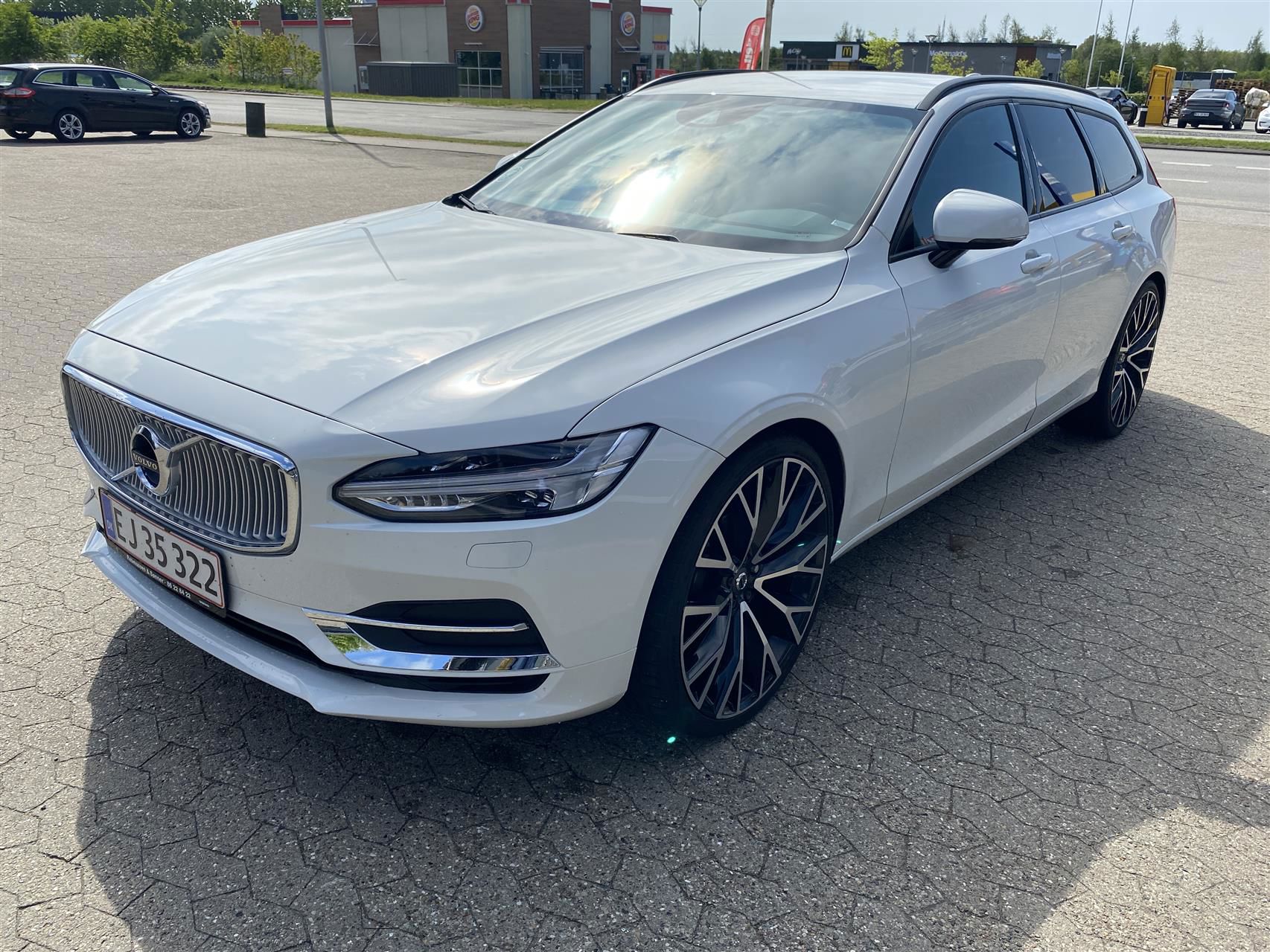 Billede af Volvo V90 2,0 D3 Kinetic 150HK Stc 6g Aut.