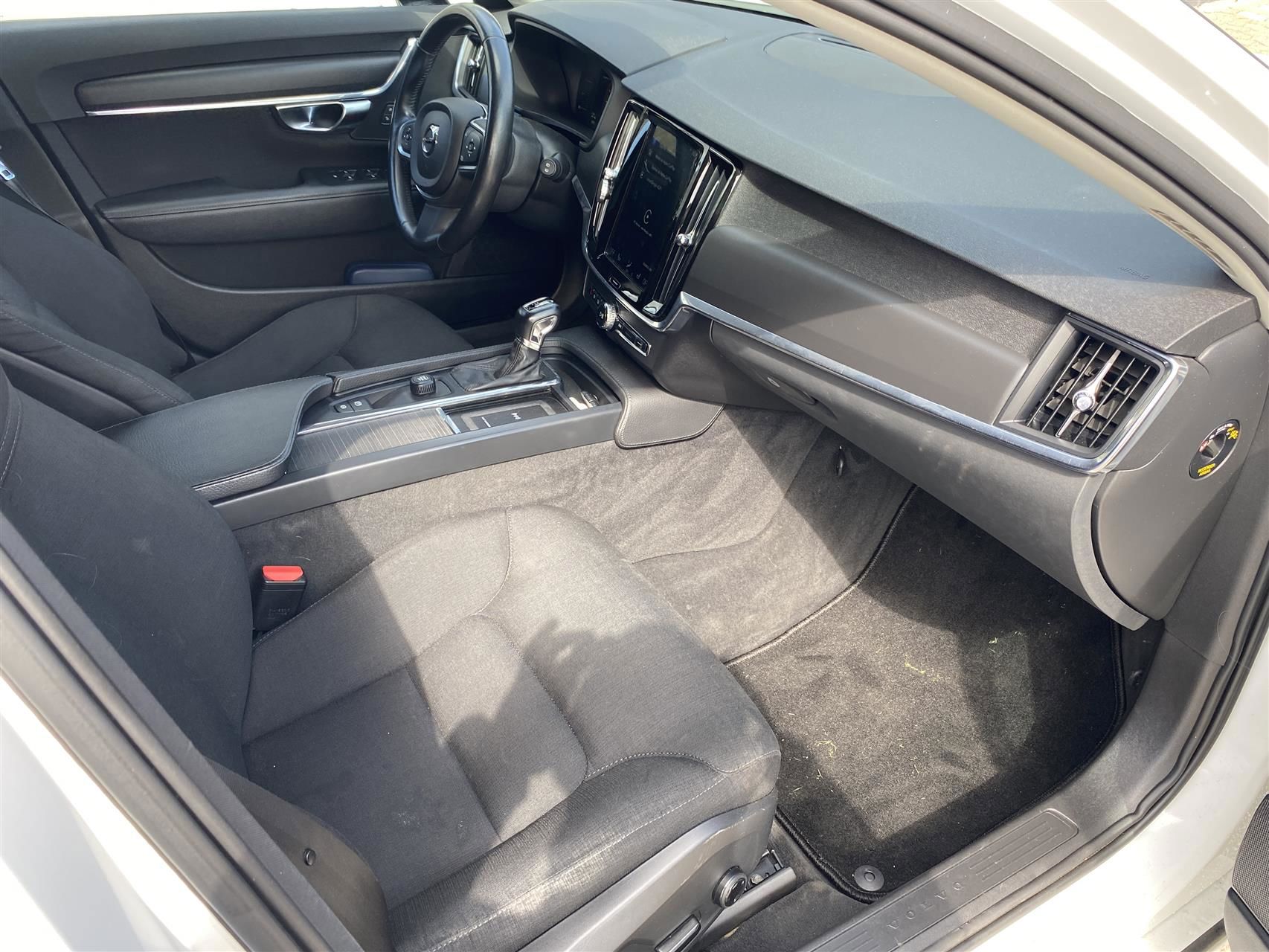 Billede af Volvo V90 2,0 D3 Kinetic 150HK Stc 6g Aut.