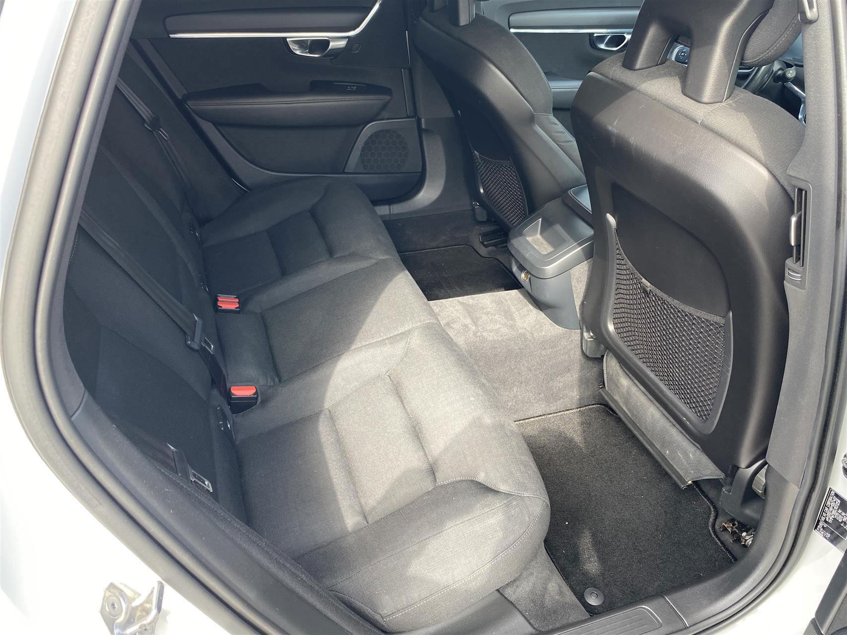 Billede af Volvo V90 2,0 D3 Kinetic 150HK Stc 6g Aut.