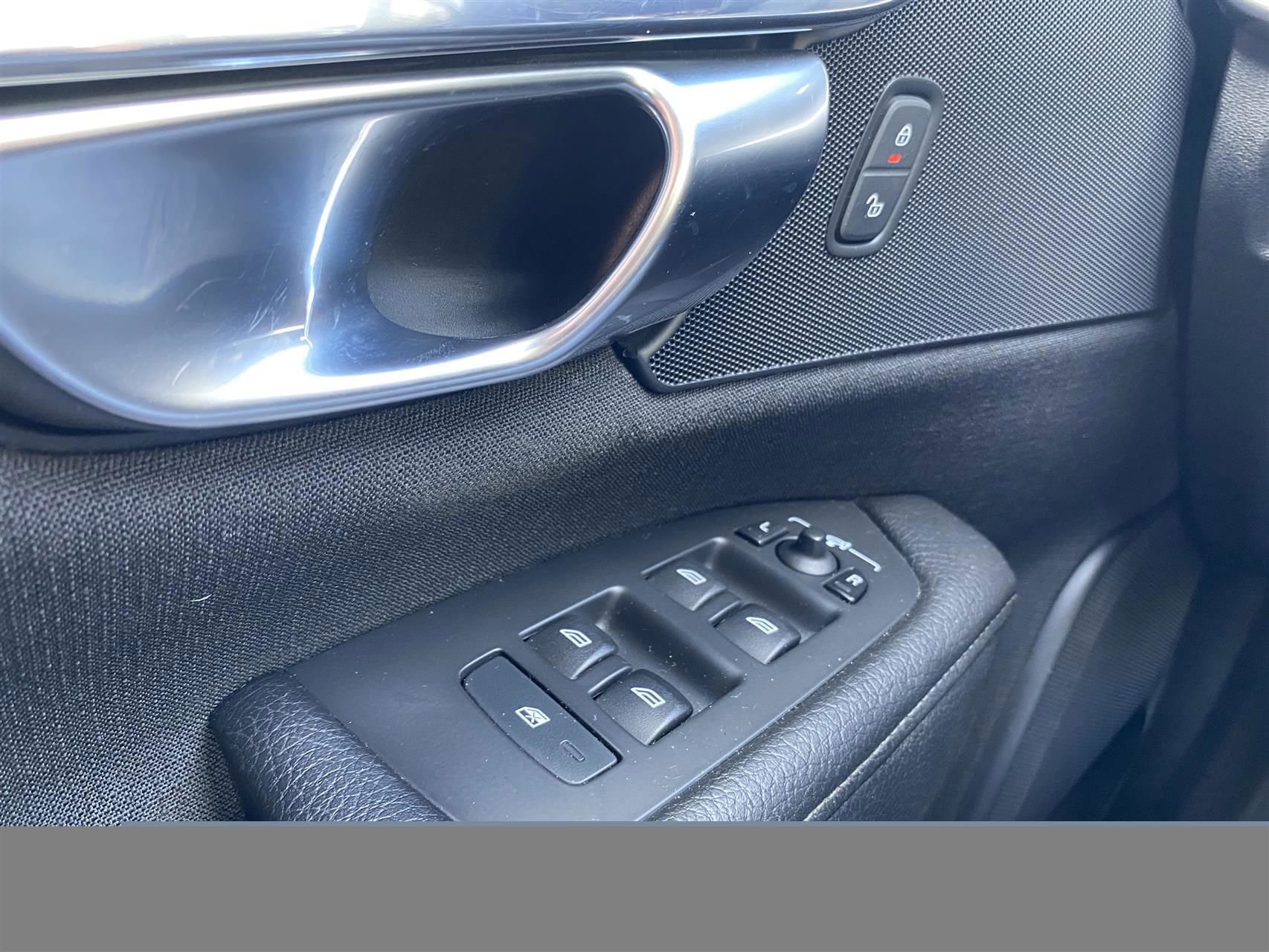Billede af Volvo V90 2,0 D3 Kinetic 150HK Stc 6g Aut.