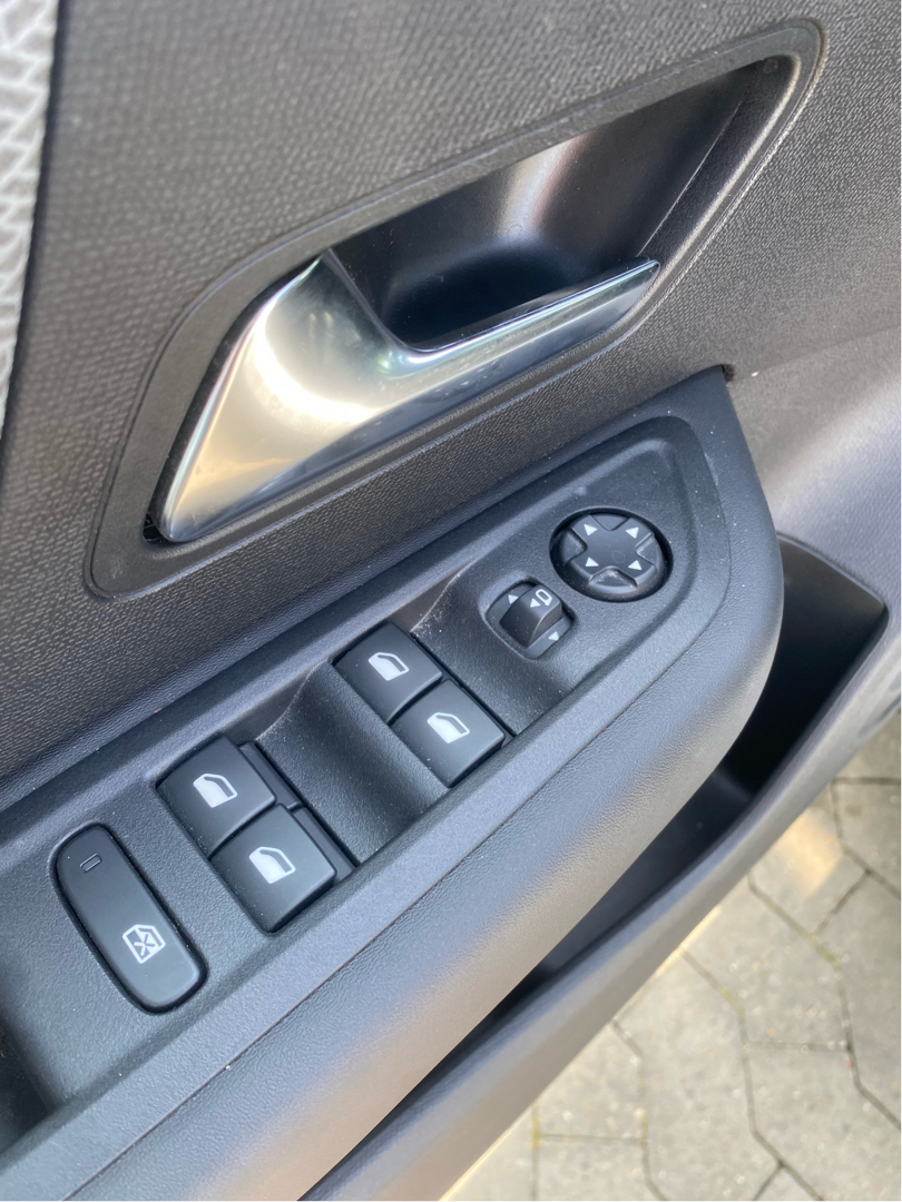 Billede af Citroën E-C4 X EL Palais Sky 136HK 5d Aut.