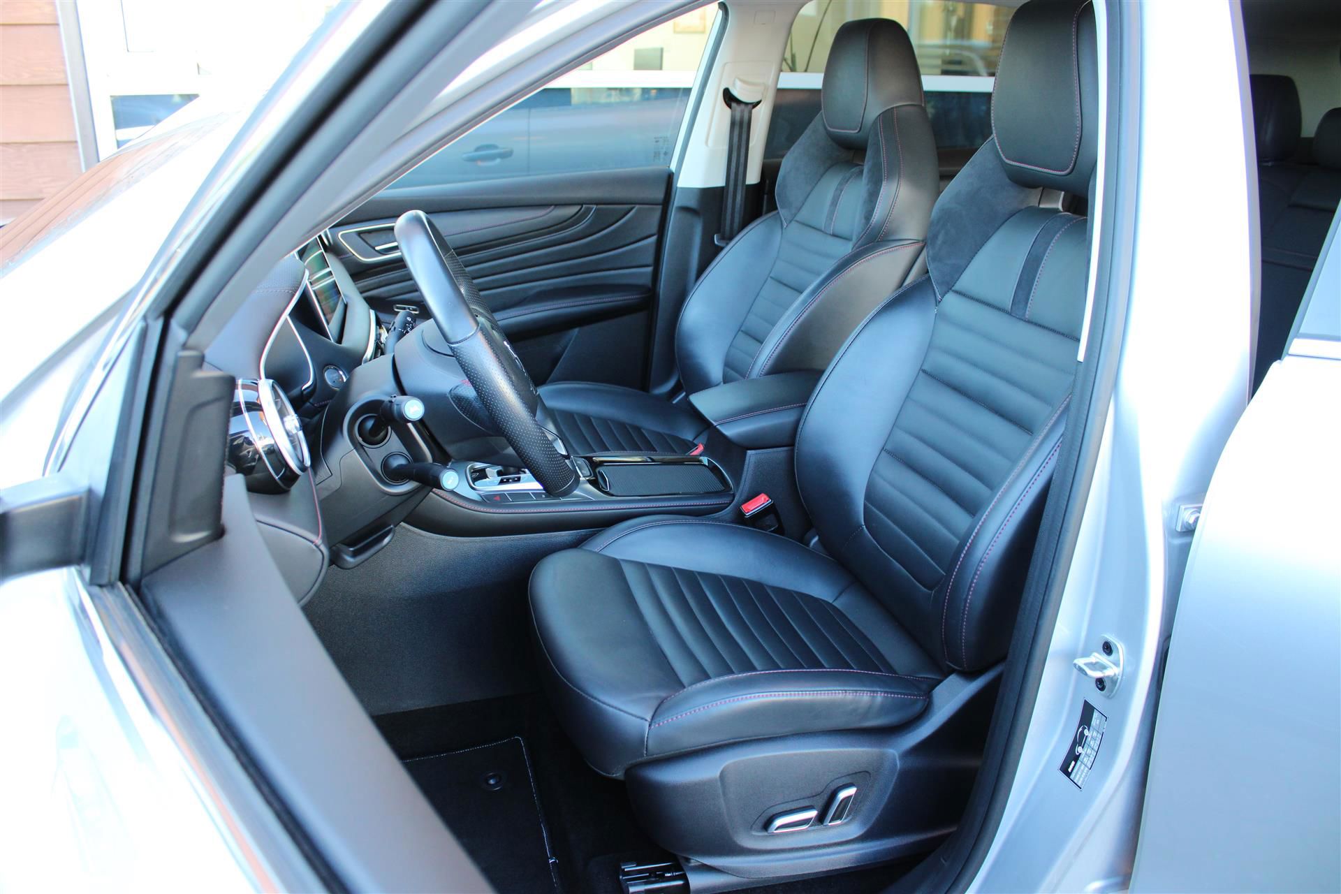 Billede af MG EHS 1,5 T GDI  Plugin-hybrid Luxury 258HK 5d 10g Aut.