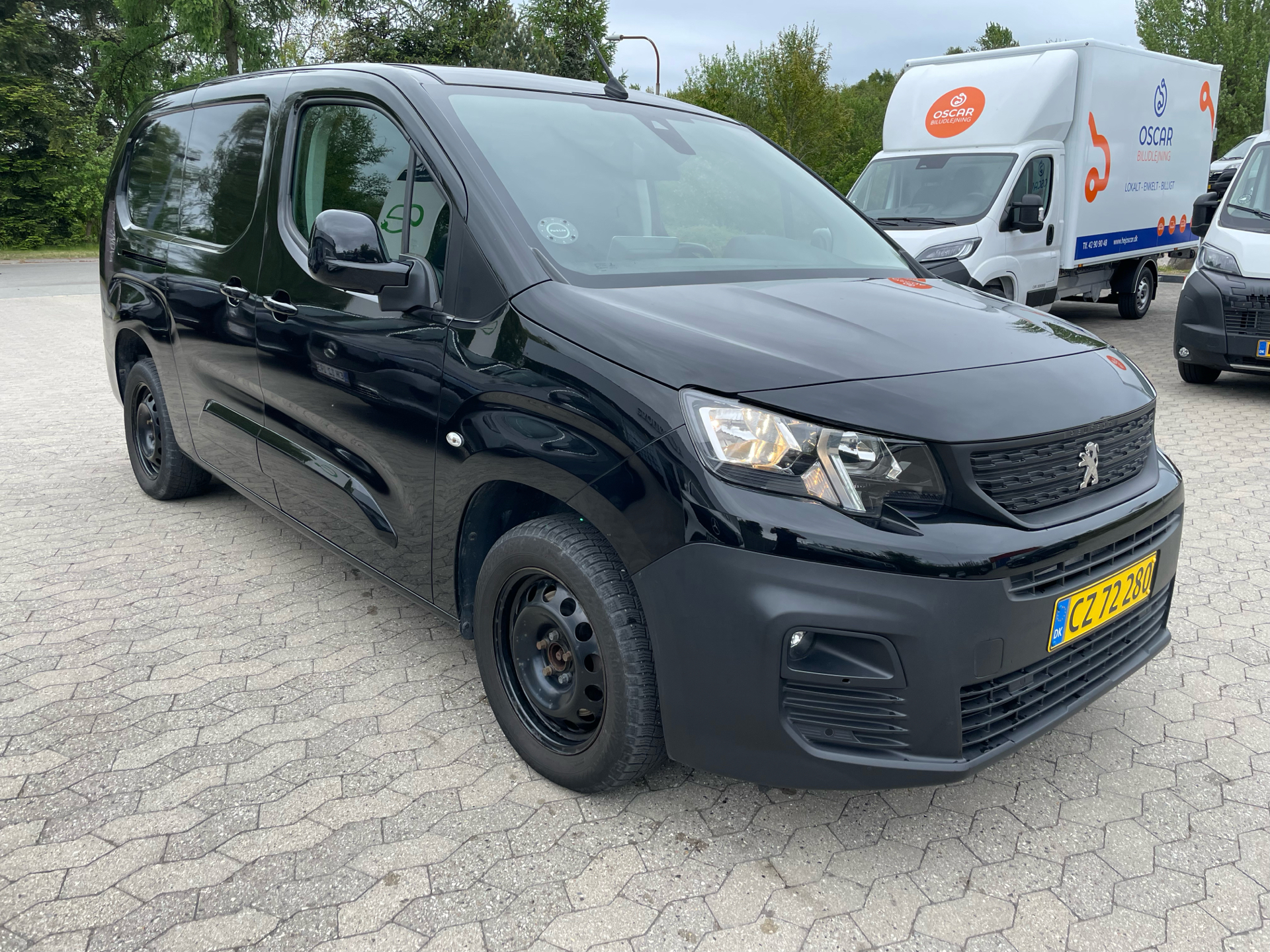 Billede af Peugeot Partner L2 V2 1,5 BlueHDi Ultimate EAT8 130HK Van 8g Aut.