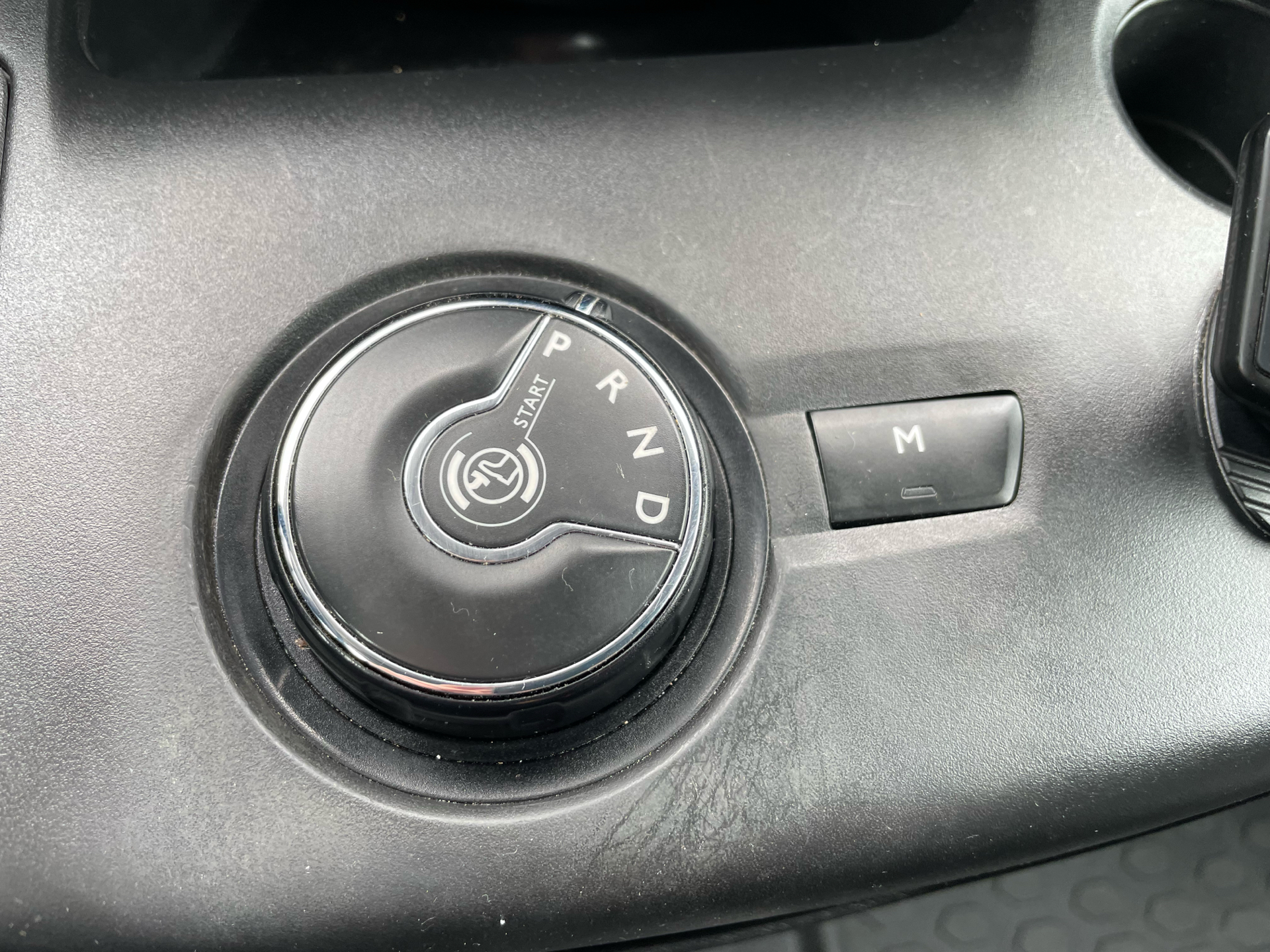 Billede af Peugeot Partner L2 V2 1,5 BlueHDi Ultimate EAT8 130HK Van 8g Aut.