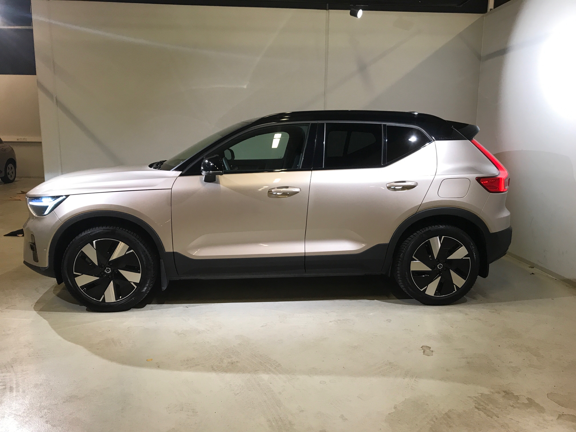 Billede af Volvo XC40 Recharge Extended Range Ultimate 252HK 5d Aut.