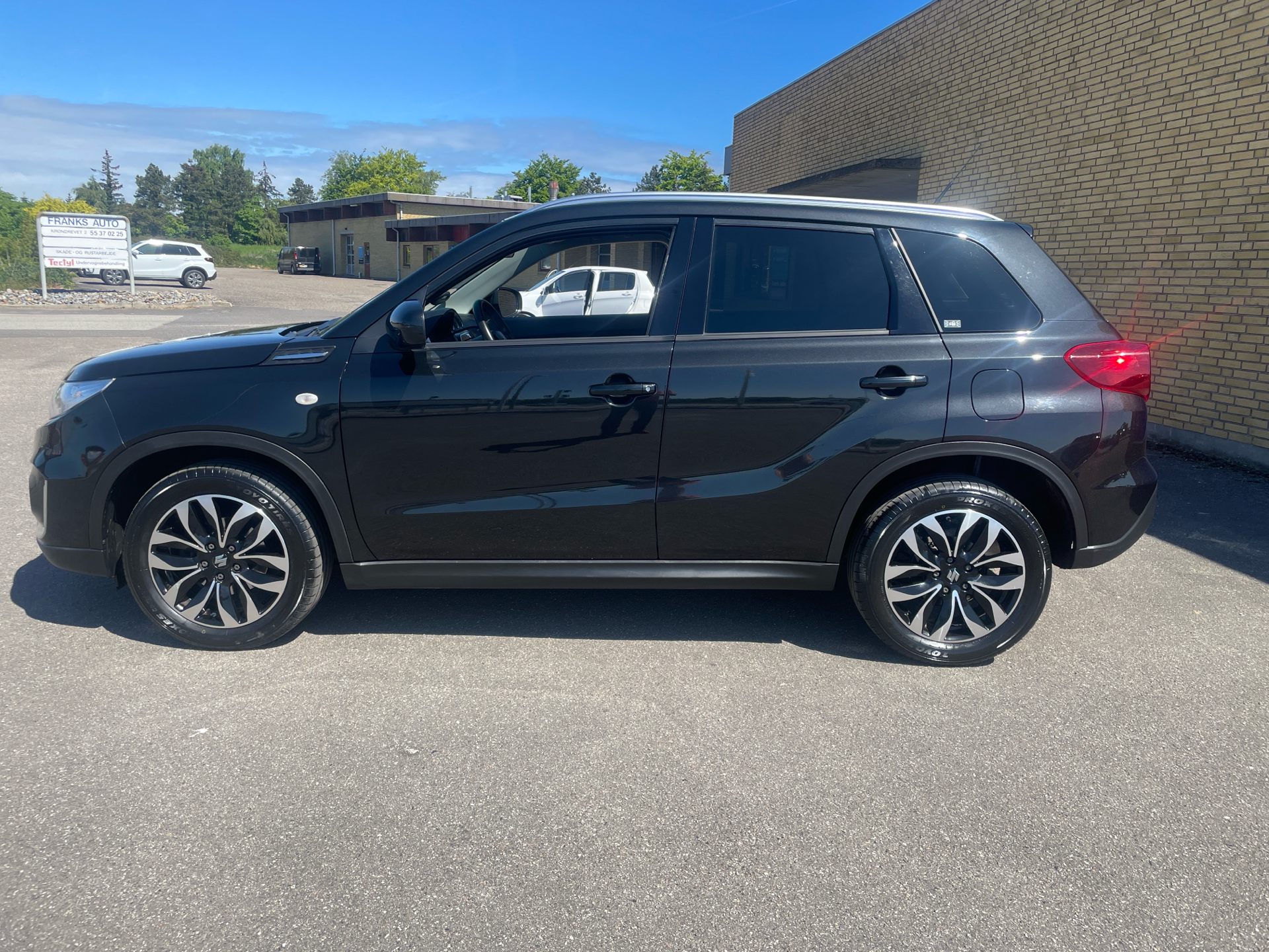 Billede af Suzuki Vitara 1,4 Boosterjet Active 120HK 5d 6g Aut.