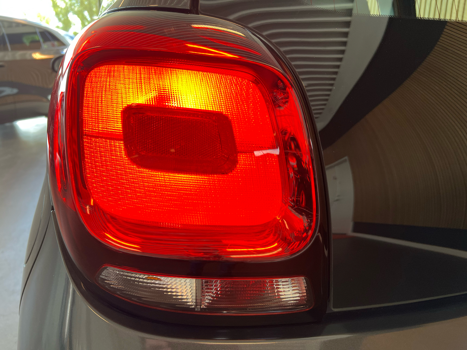 Billede af Citroën C1 1,0 VTi Sportline 72HK 5d