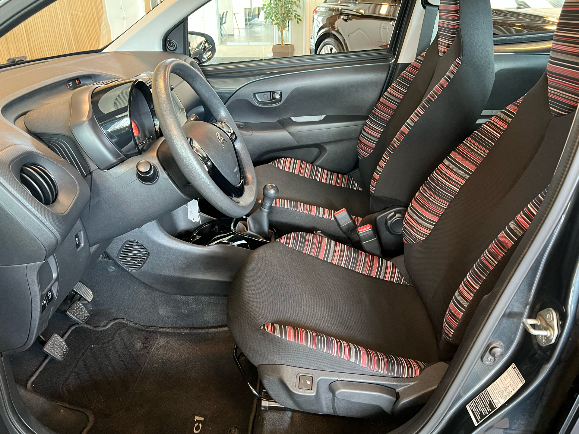 Billede af Citroën C1 1,0 VTi Sportline 72HK 5d