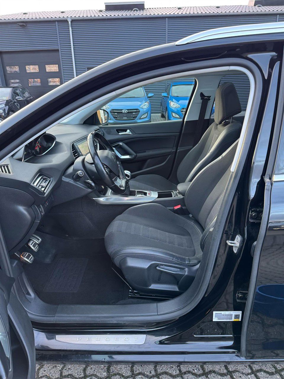Billede af Peugeot 308 SW 1,6 BlueHDi Allure Sky 120HK Stc 6g