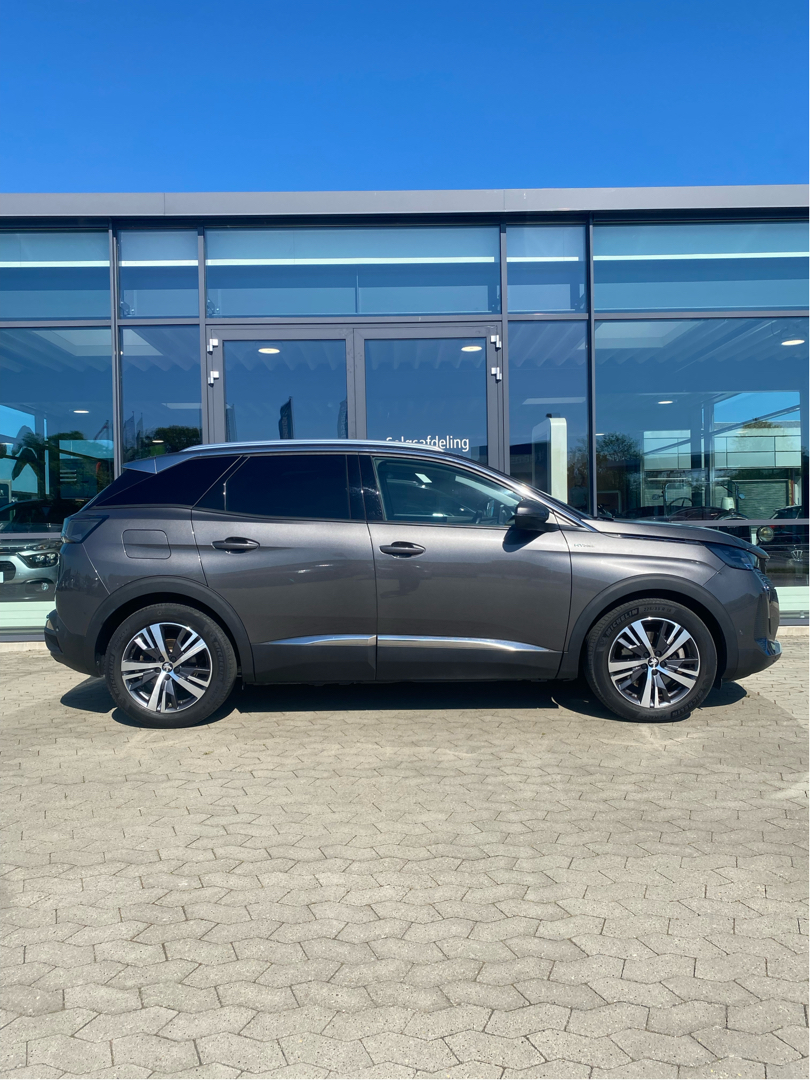 Billede af Peugeot 3008 1,6 PureTech  Plugin-hybrid Allure Pack EAT8 225HK 5d 8g Aut.