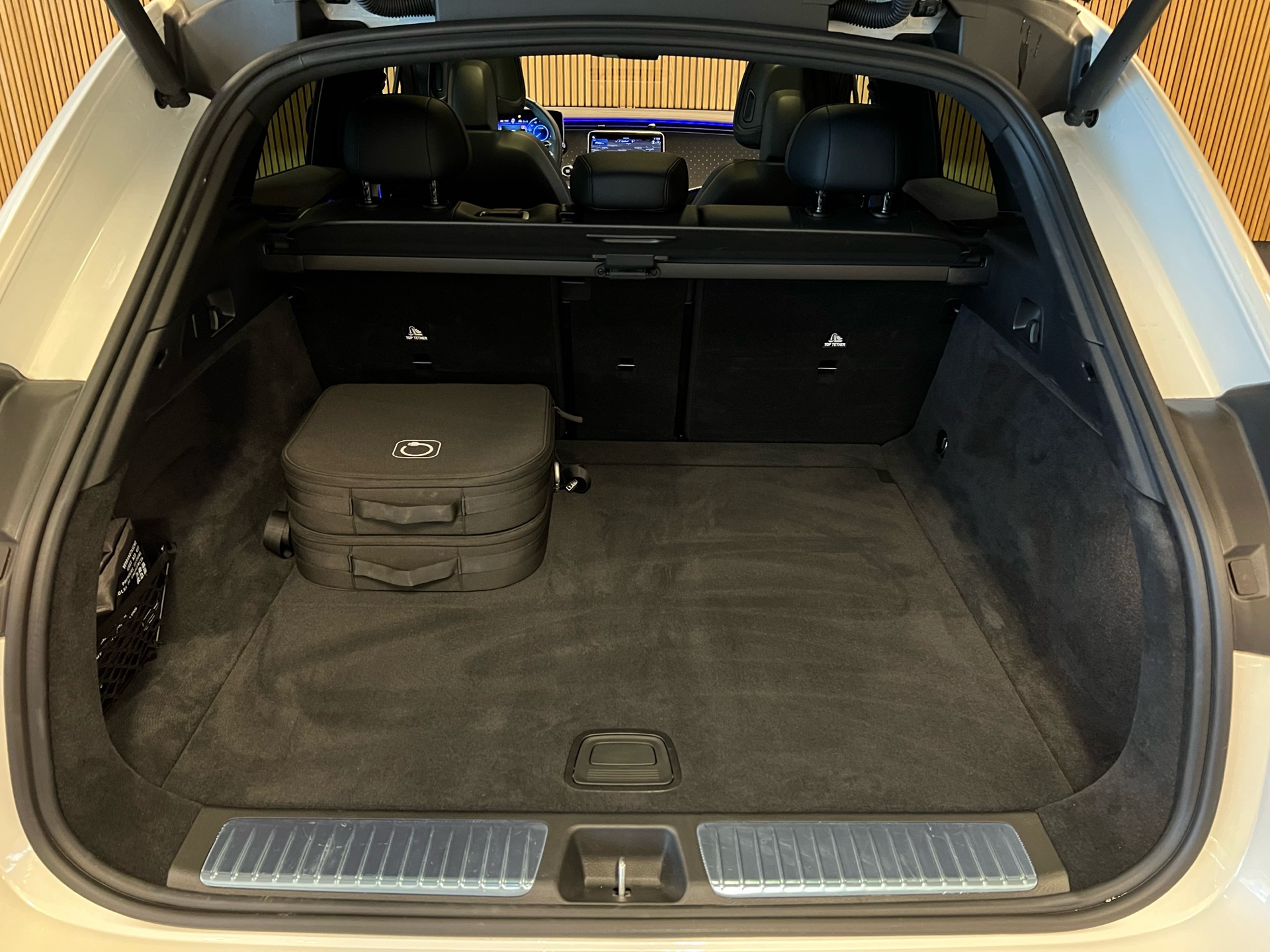 Billede af Mercedes-Benz EQE 350 EL AMG Premium Plus 4Matic 292HK 5d Aut.