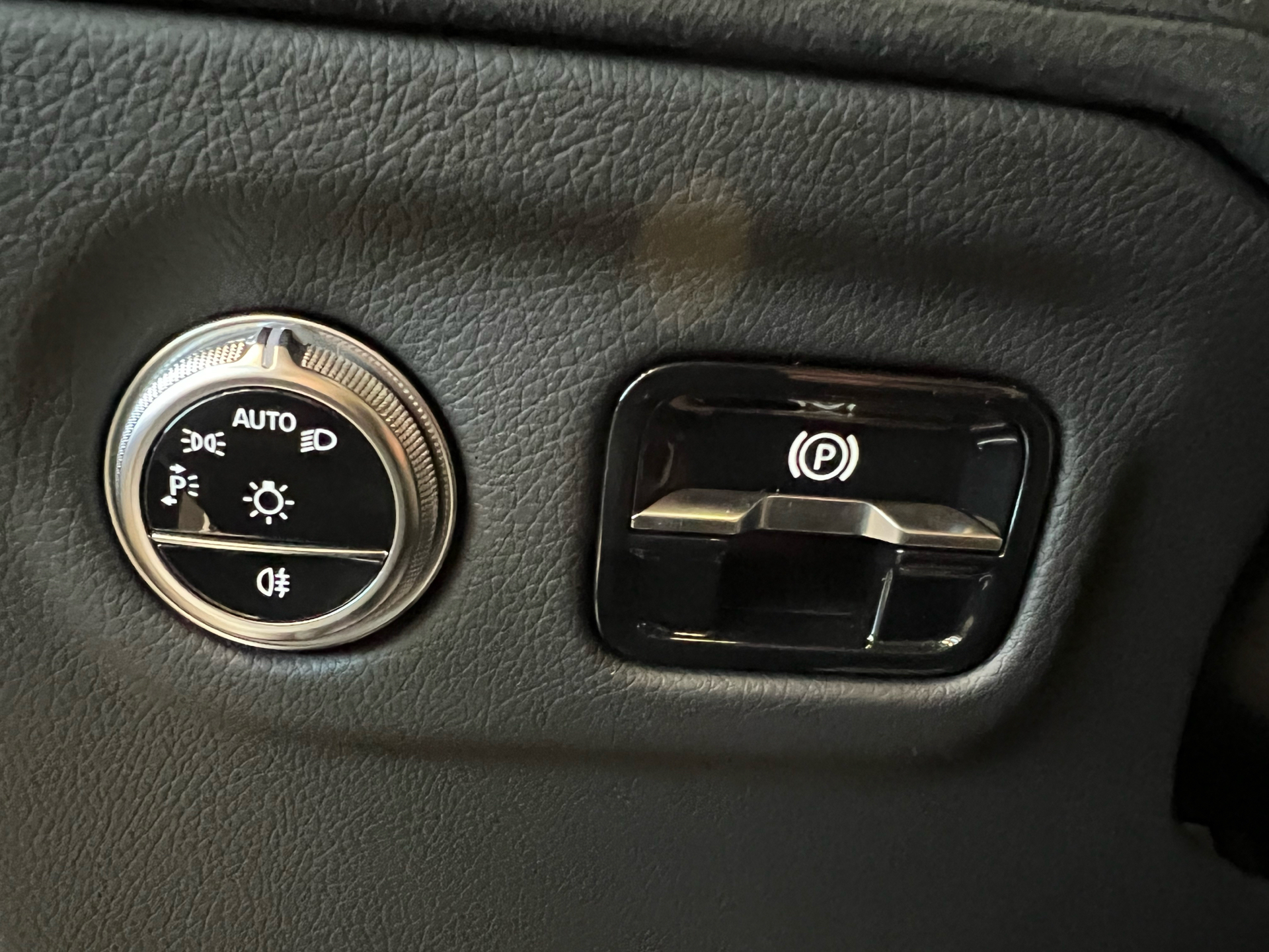 Billede af Mercedes-Benz EQE 350 EL AMG Premium Plus 4Matic 292HK 5d Aut.