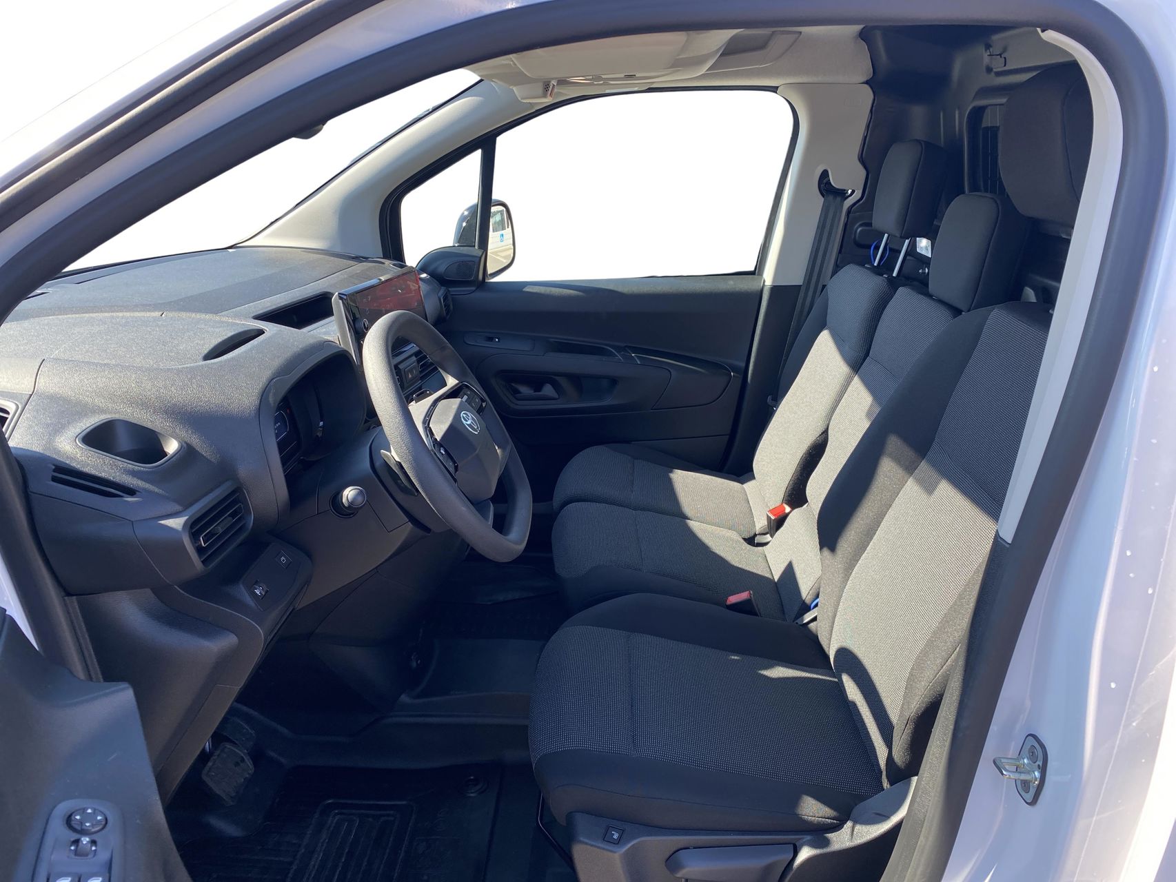 Billede af Toyota Proace City Electric Long EL Comfort Master 2 Skydedøre 136HK Van Aut.