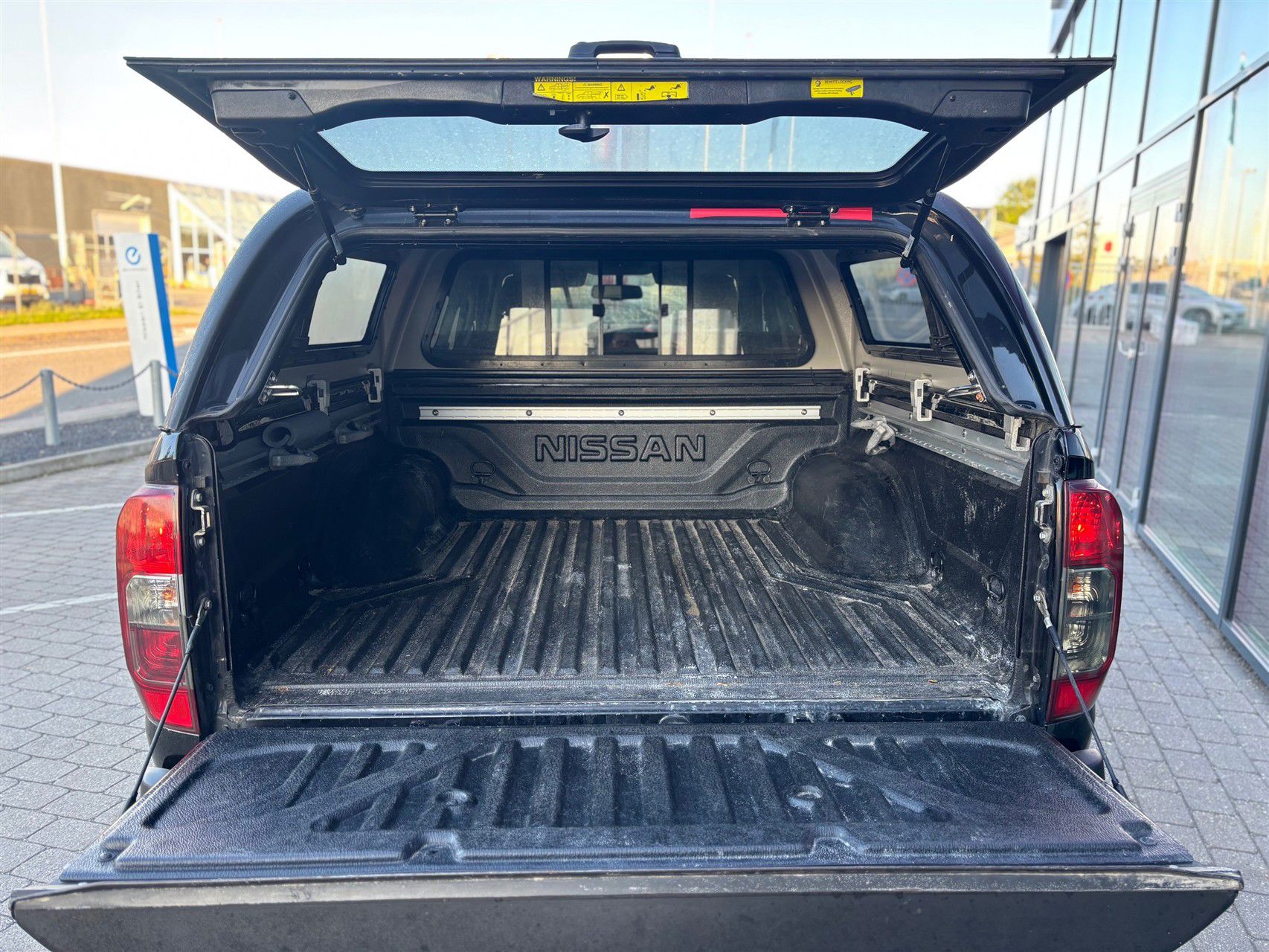 Billede af Nissan Navara Dob. Cab 2,3 DCi N-Connecta 4x4 190HK DobKab 7g Aut.