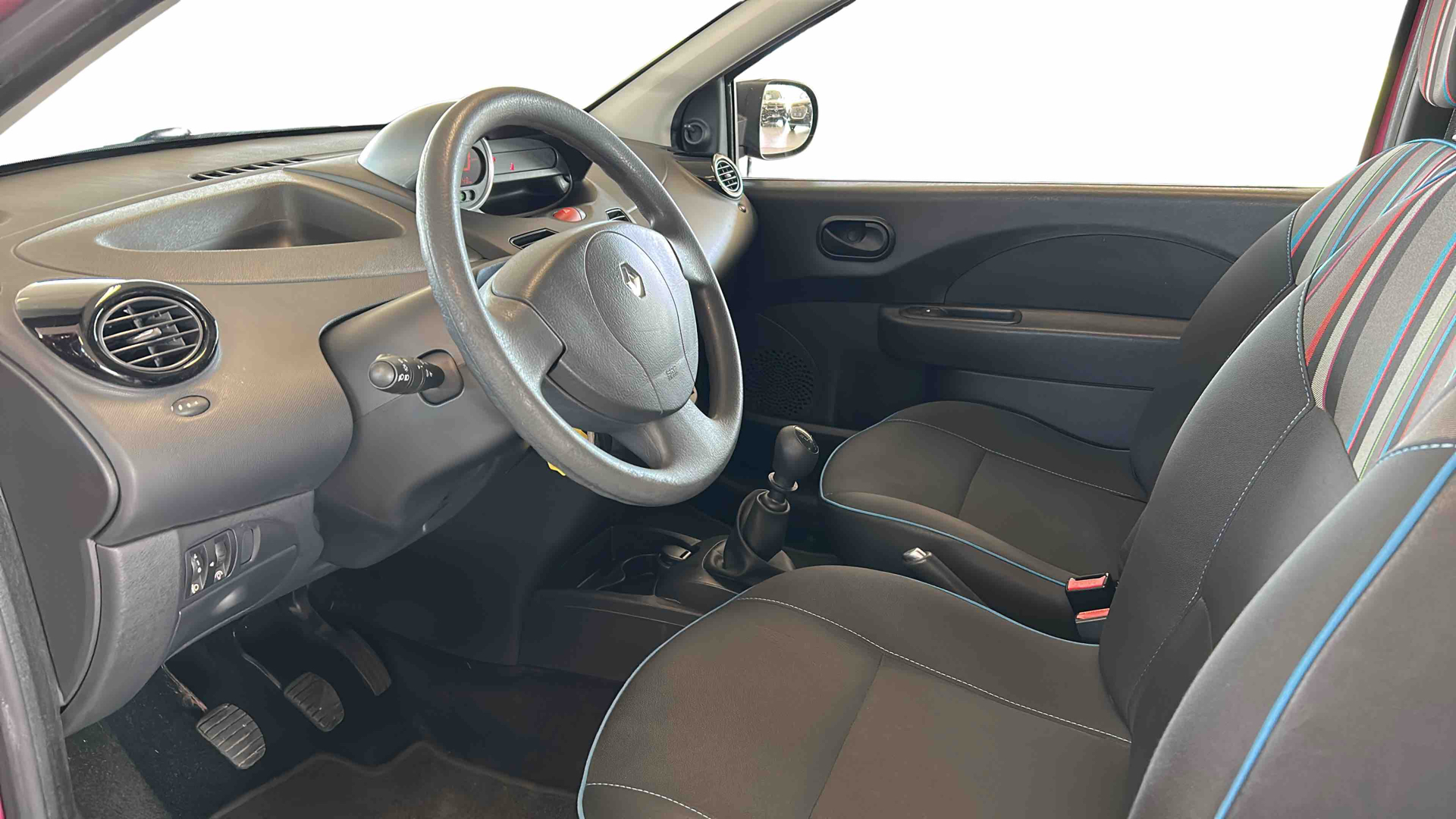 Billede af Renault Twingo 1,2 16V Authentique 75HK 3d