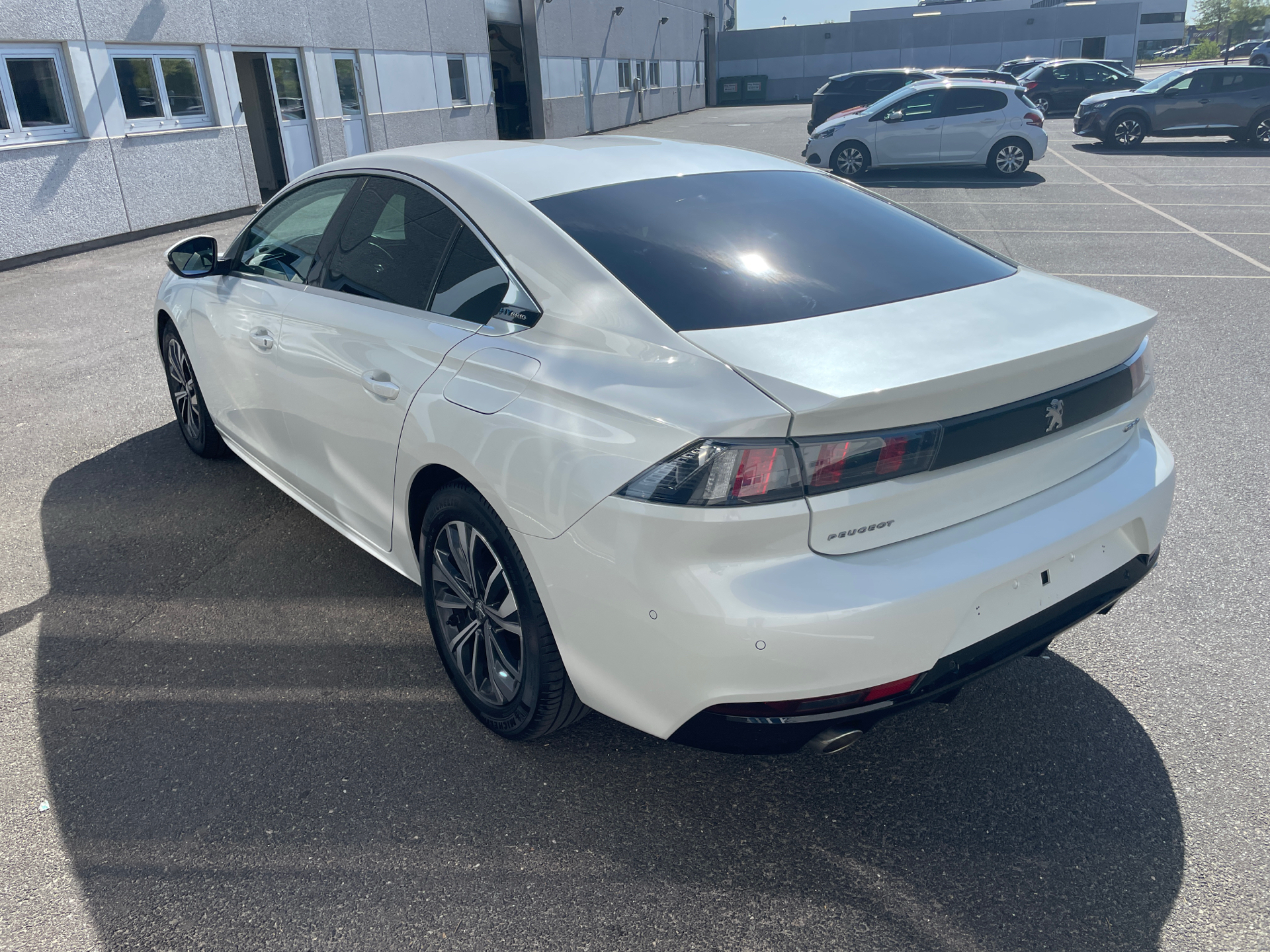 Billede af Peugeot 508 1,6 PureTech  Plugin-hybrid Allure Pack EAT8 start/stop 225HK 8g Aut.