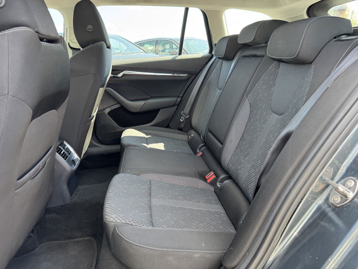 Billede af Skoda Octavia Combi 2,0 TDI Business Executive DSG 150HK Stc 7g Aut.