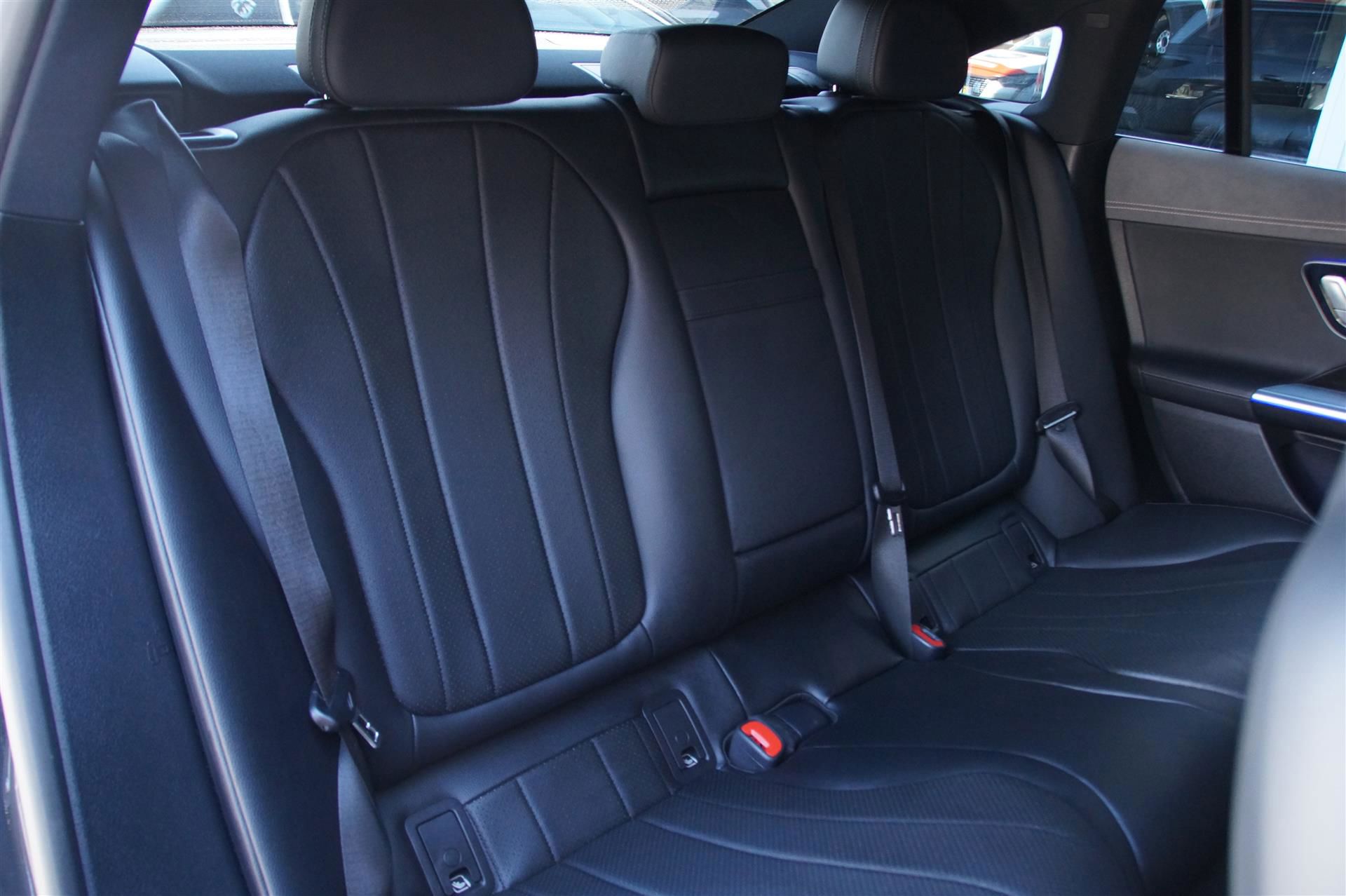 Billede af Mercedes-Benz EQE 300 EL 245HK Aut.