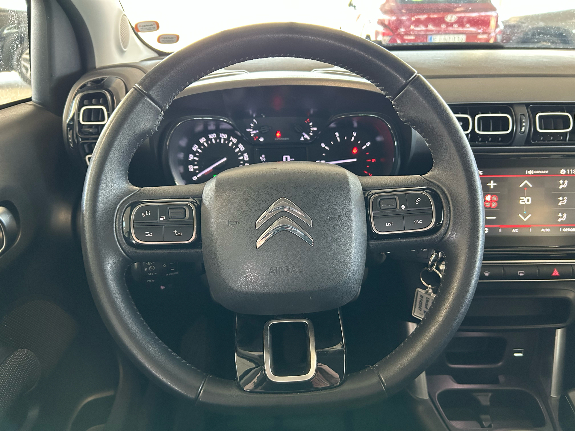 Billede af Citroën C3 Aircross 1,6 Blue HDi Iconic start/stop 100HK 5d