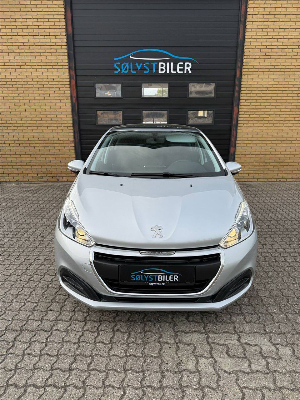 Billede af Peugeot 208 1,2 VTi Chili Sky 82HK 5d
