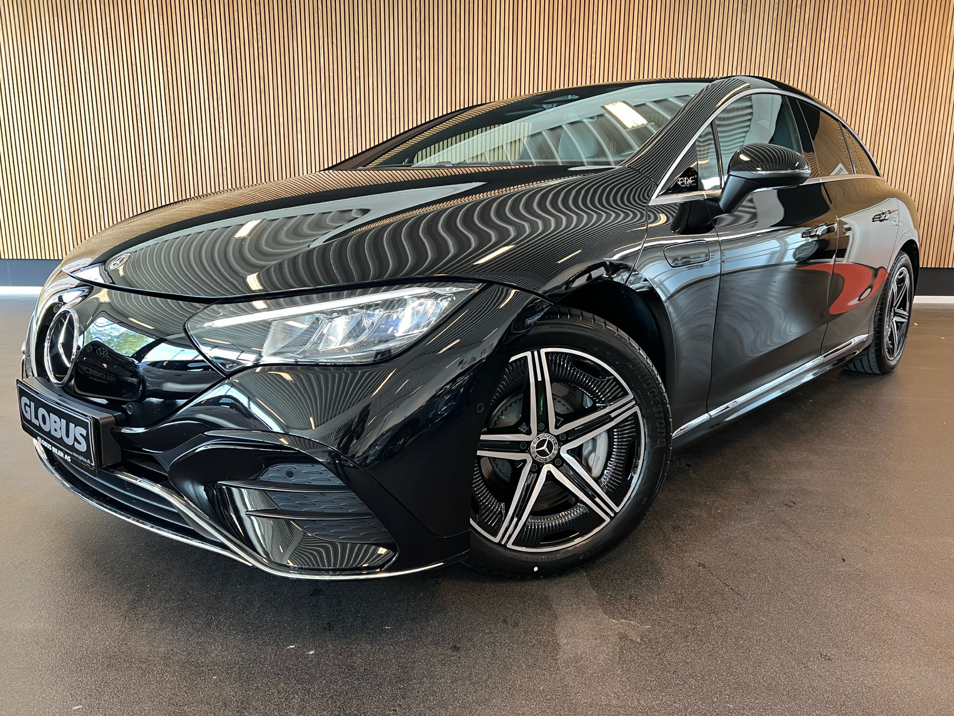 Billede af Mercedes-Benz EQE 300 EL AMG Line 245HK Aut.