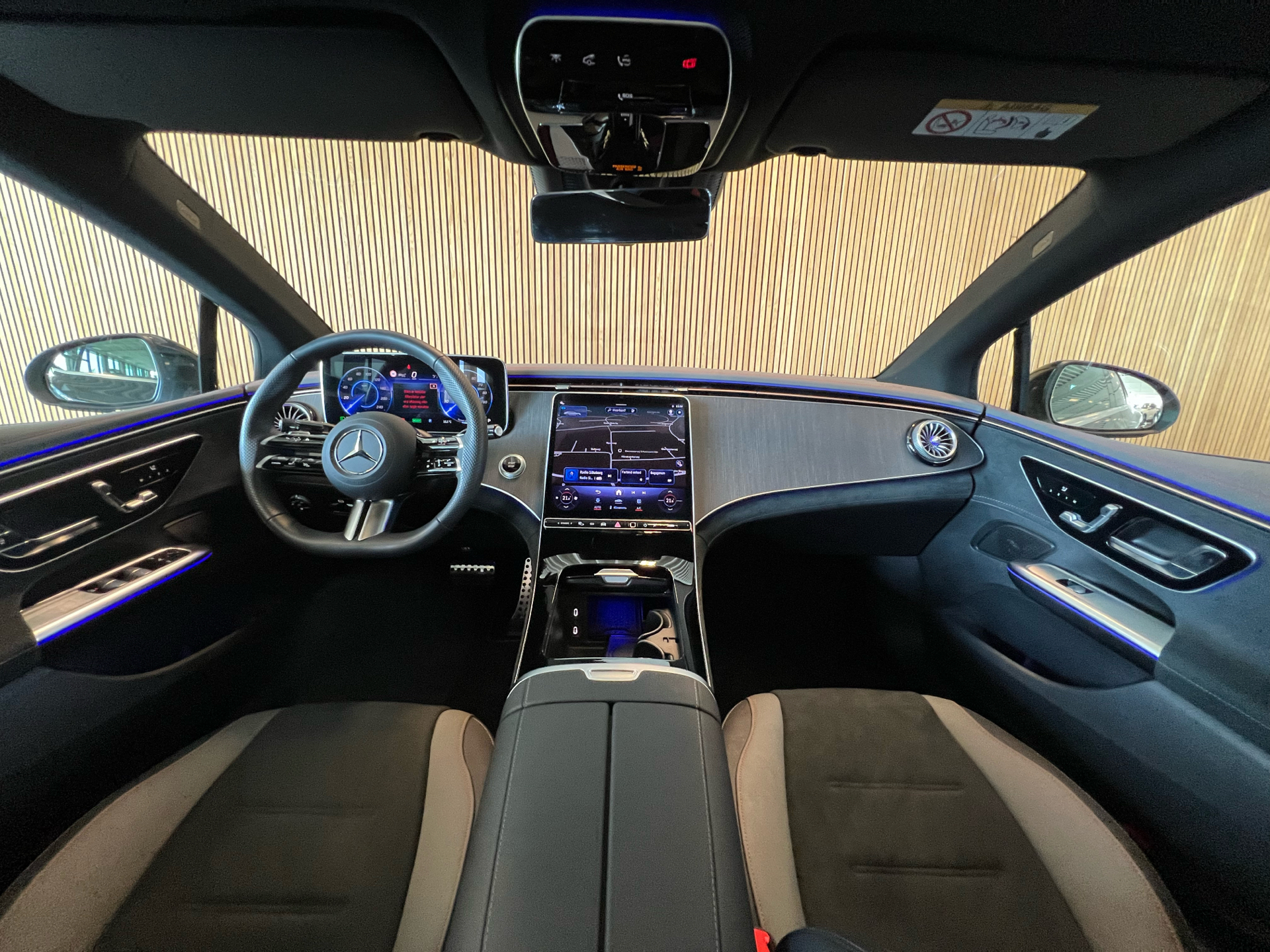 Billede af Mercedes-Benz EQE 300 EL AMG Line 245HK Aut.