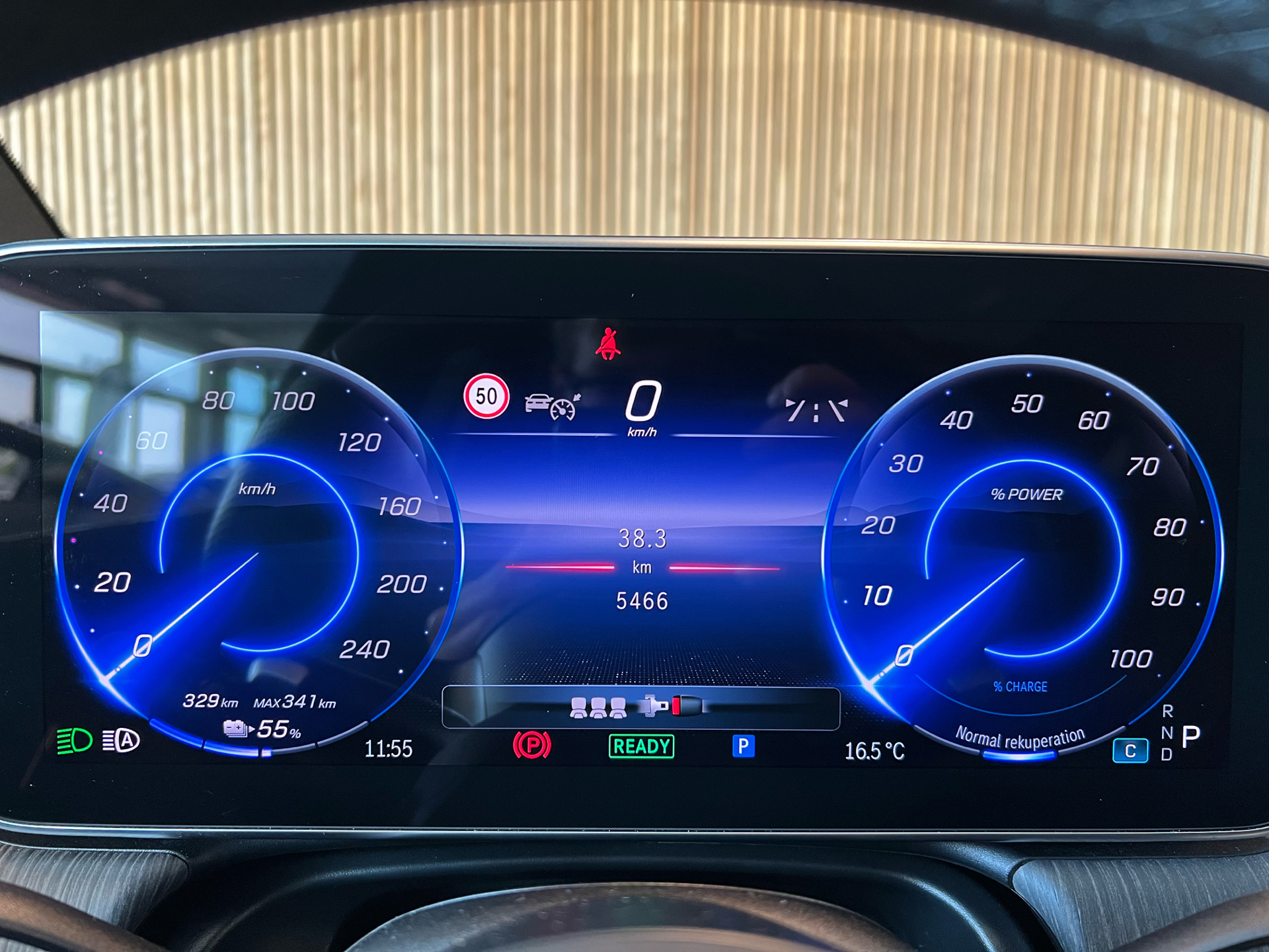 Billede af Mercedes-Benz EQE 300 EL AMG Line 245HK Aut.