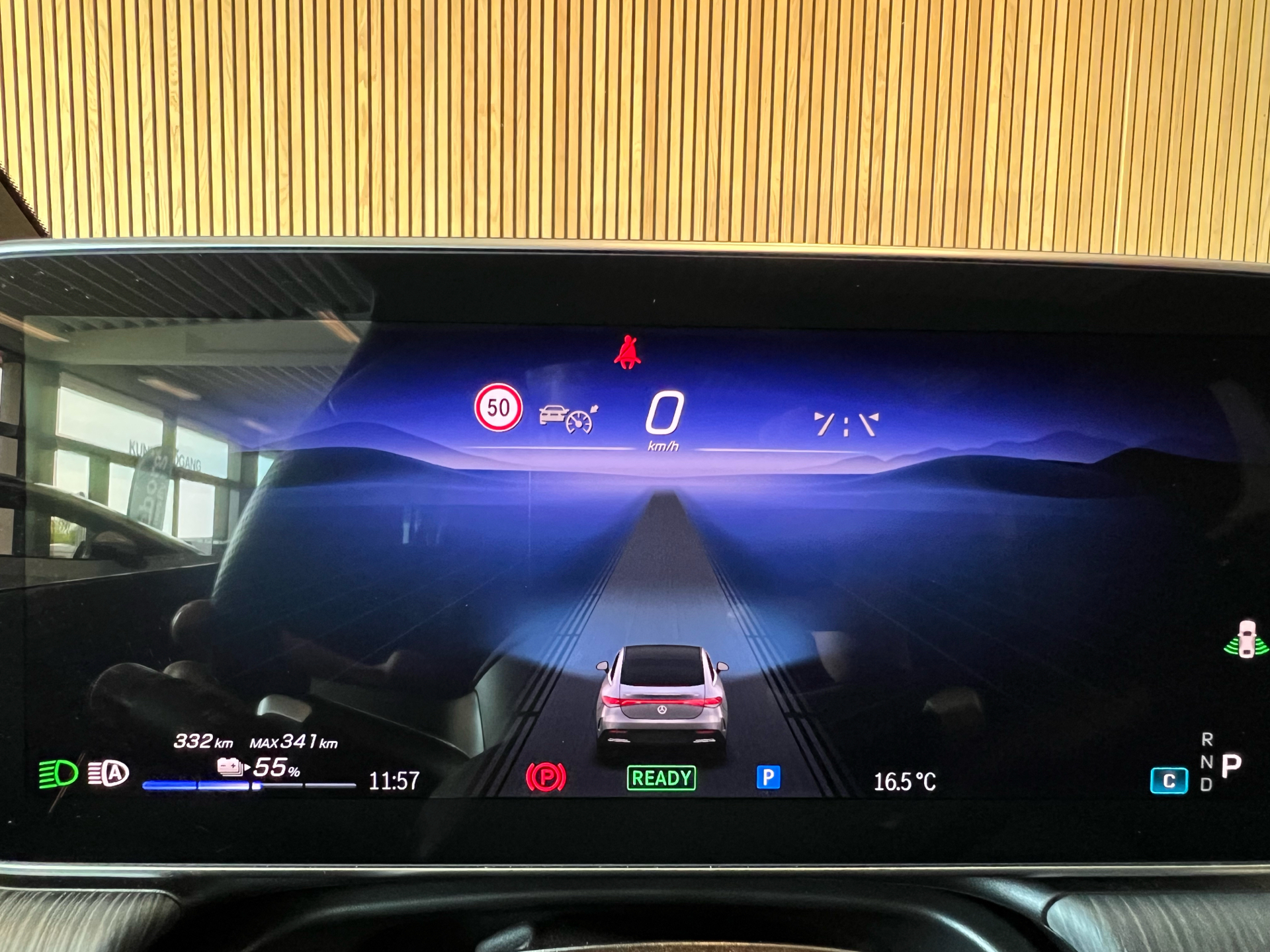 Billede af Mercedes-Benz EQE 300 EL AMG Line 245HK Aut.