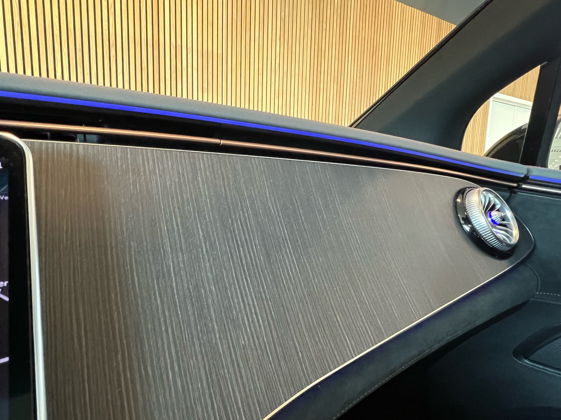 Billede af Mercedes-Benz EQE 300 EL AMG Line 245HK Aut.