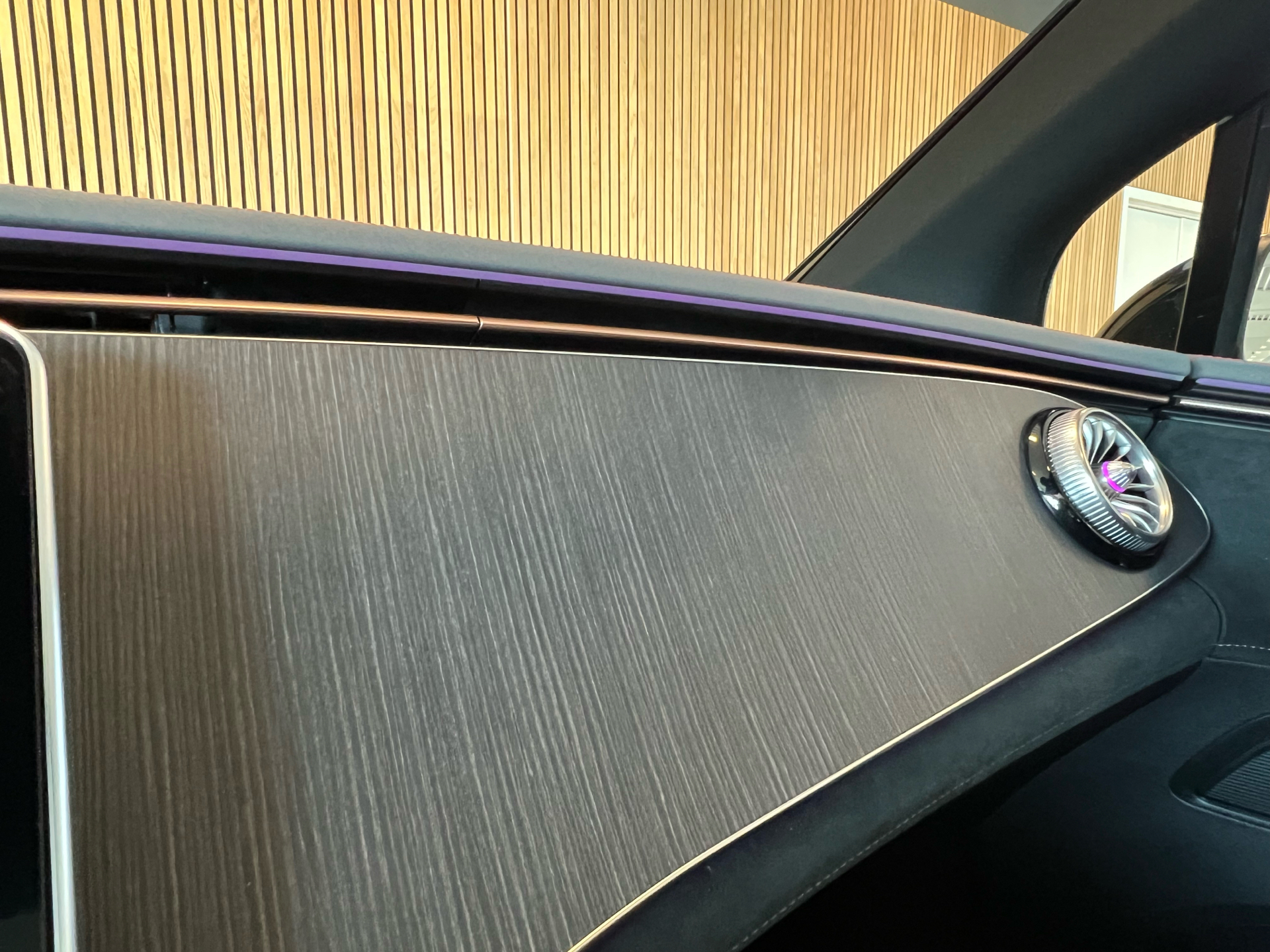 Billede af Mercedes-Benz EQE 300 EL AMG Line 245HK Aut.