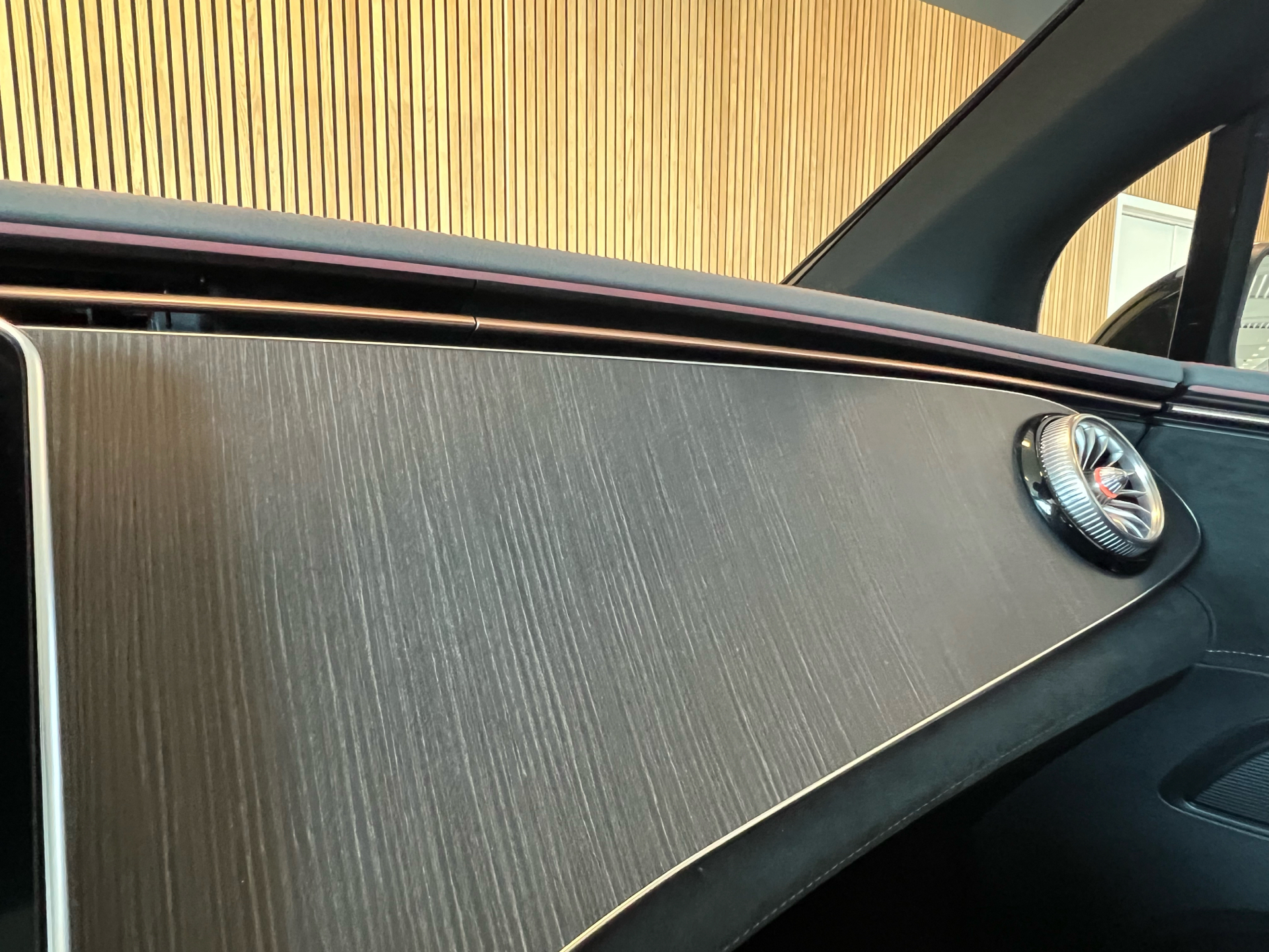 Billede af Mercedes-Benz EQE 300 EL AMG Line 245HK Aut.