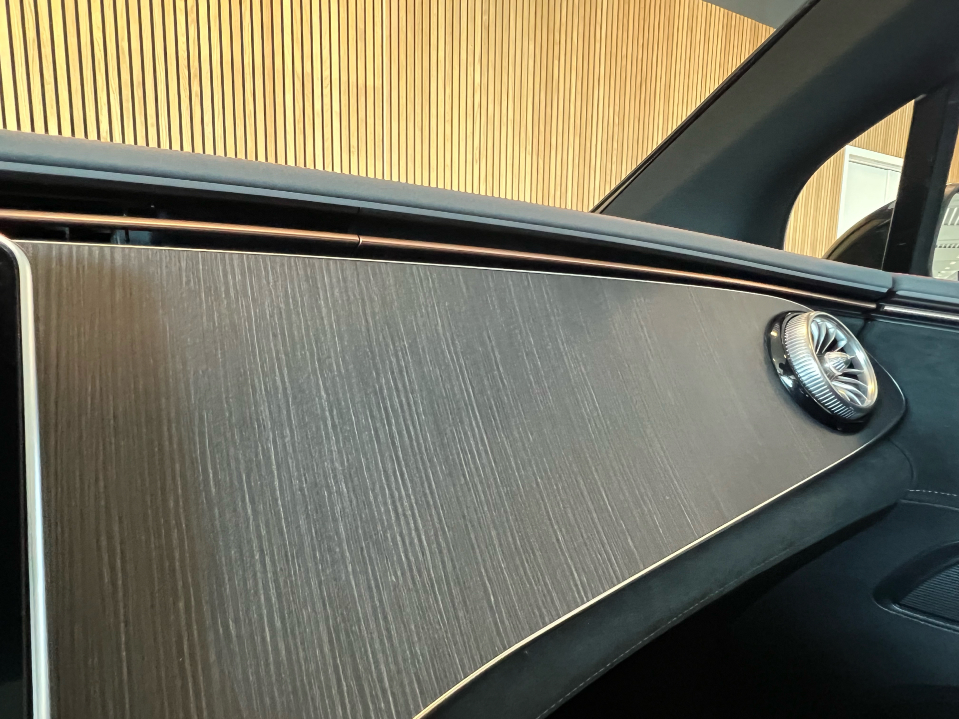Billede af Mercedes-Benz EQE 300 EL AMG Line 245HK Aut.