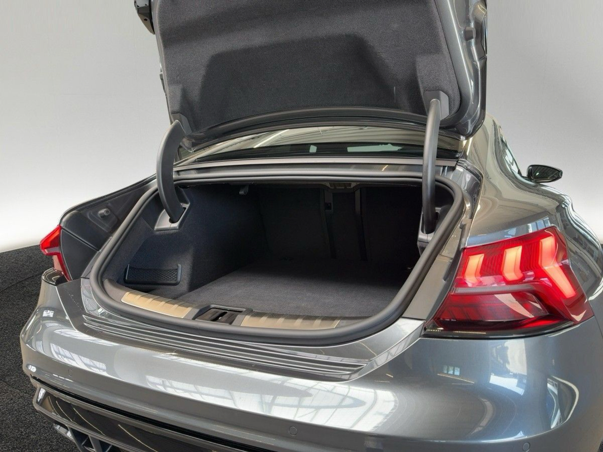 Billede af Audi E-tron GT EL Quattro 476HK Aut.