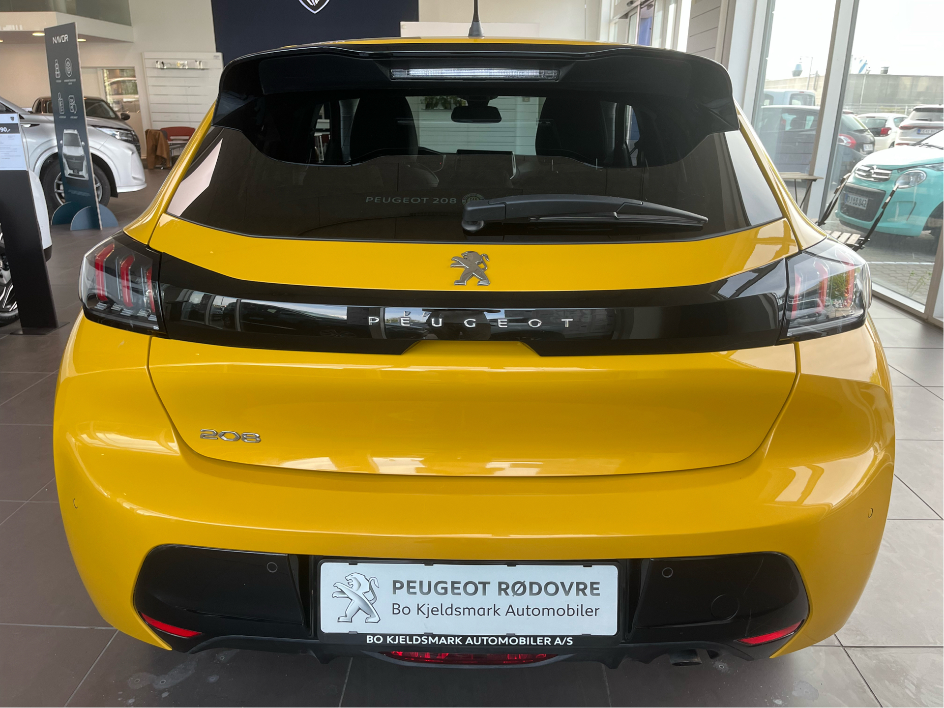 Billede af Peugeot 208 1,2 PureTech Allure EAT8 100HK 5d 8g Aut.