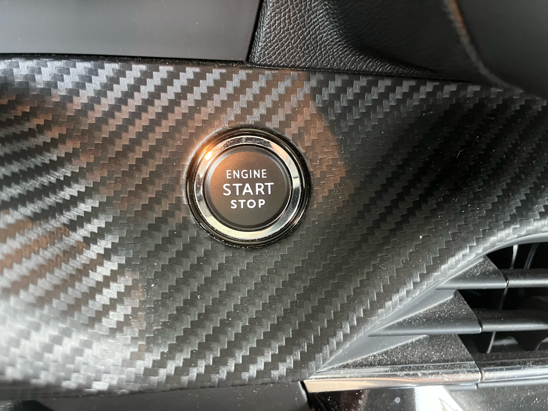 Billede af Peugeot 208 1,2 PureTech Allure EAT8 100HK 5d 8g Aut.