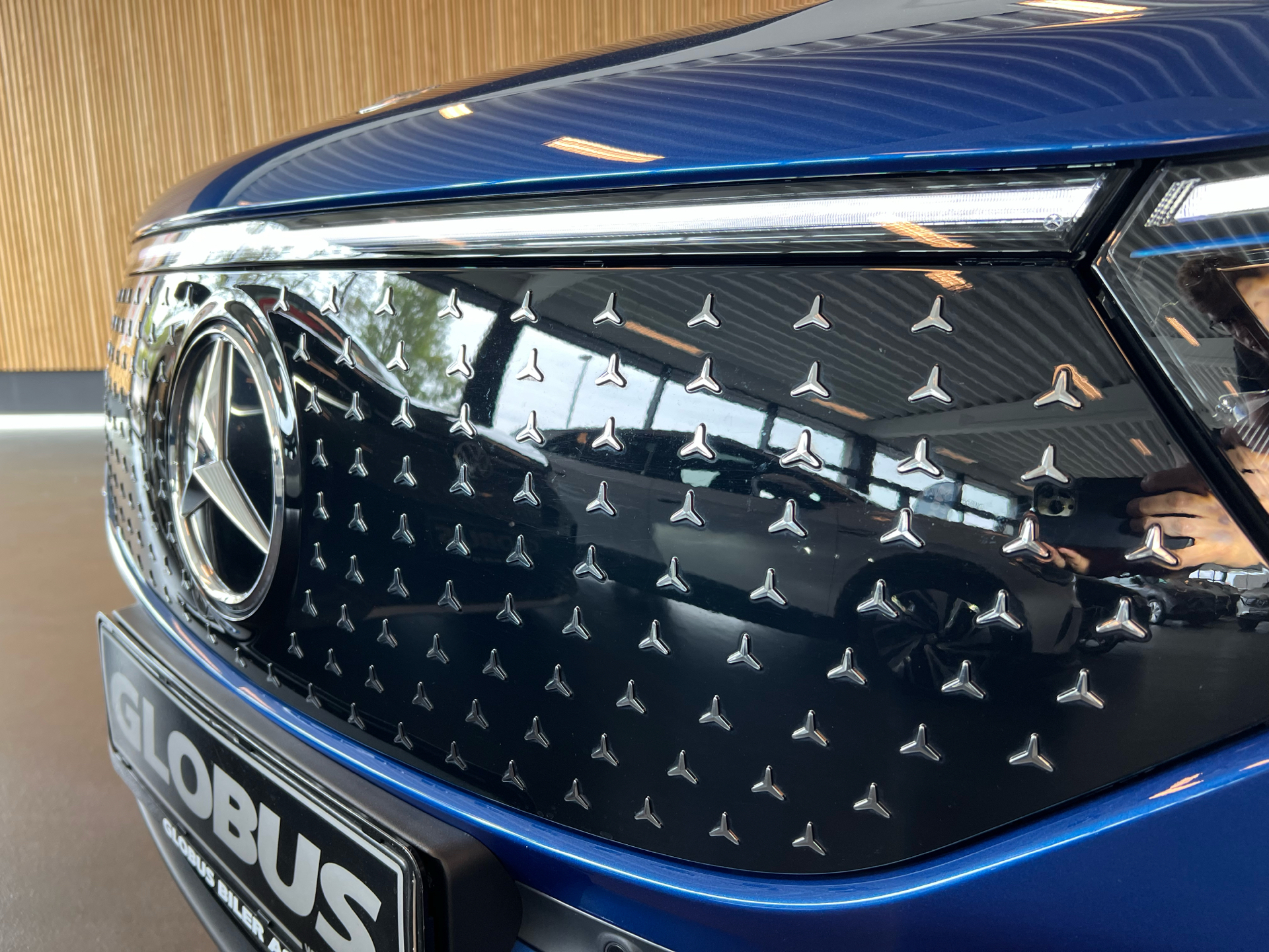 Billede af Mercedes-Benz EQA 350 EL AMG Premium Plus 4Matic 292HK 5d Aut.