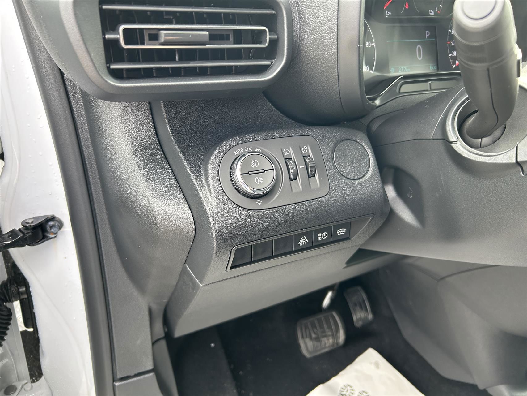 Billede af Opel Combo-e Van Combo-e L1V1 Innovation+ 50 kWh 136 50 kWh 136 L1