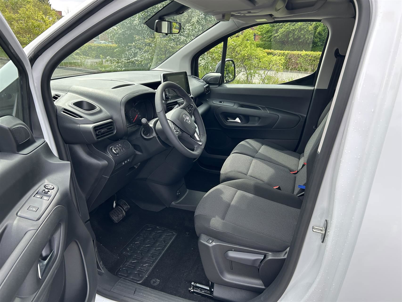 Billede af Opel Combo-e Van Combo-e L1V1 Innovation+ 50 kWh 136 50 kWh 136 L1
