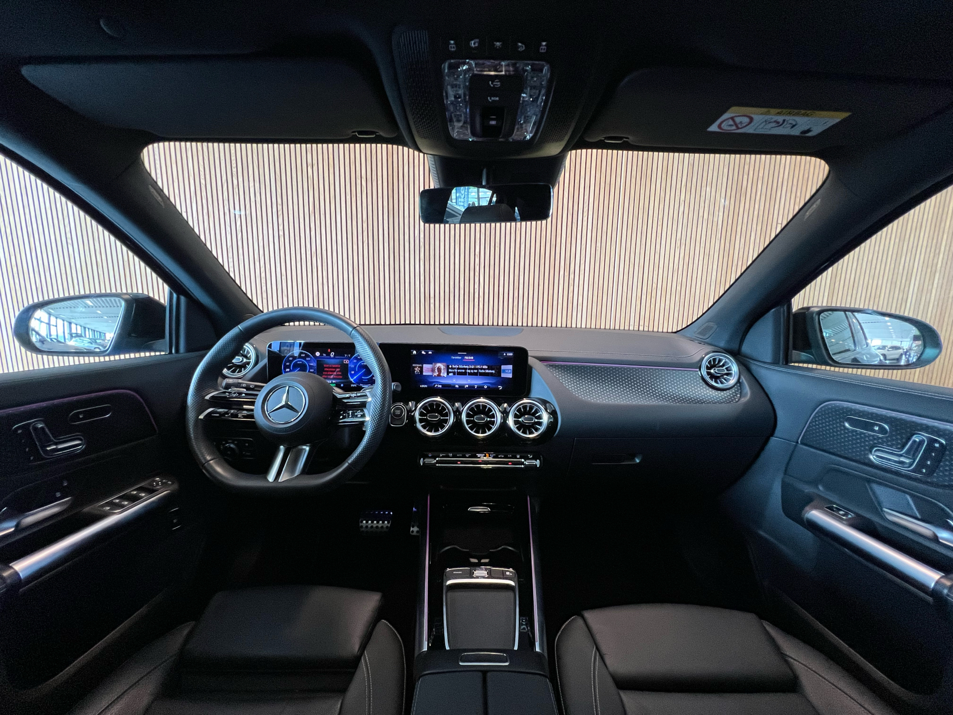 Billede af Mercedes-Benz EQA 350 EL AMG Premium Plus 4Matic 292HK 5d Aut.